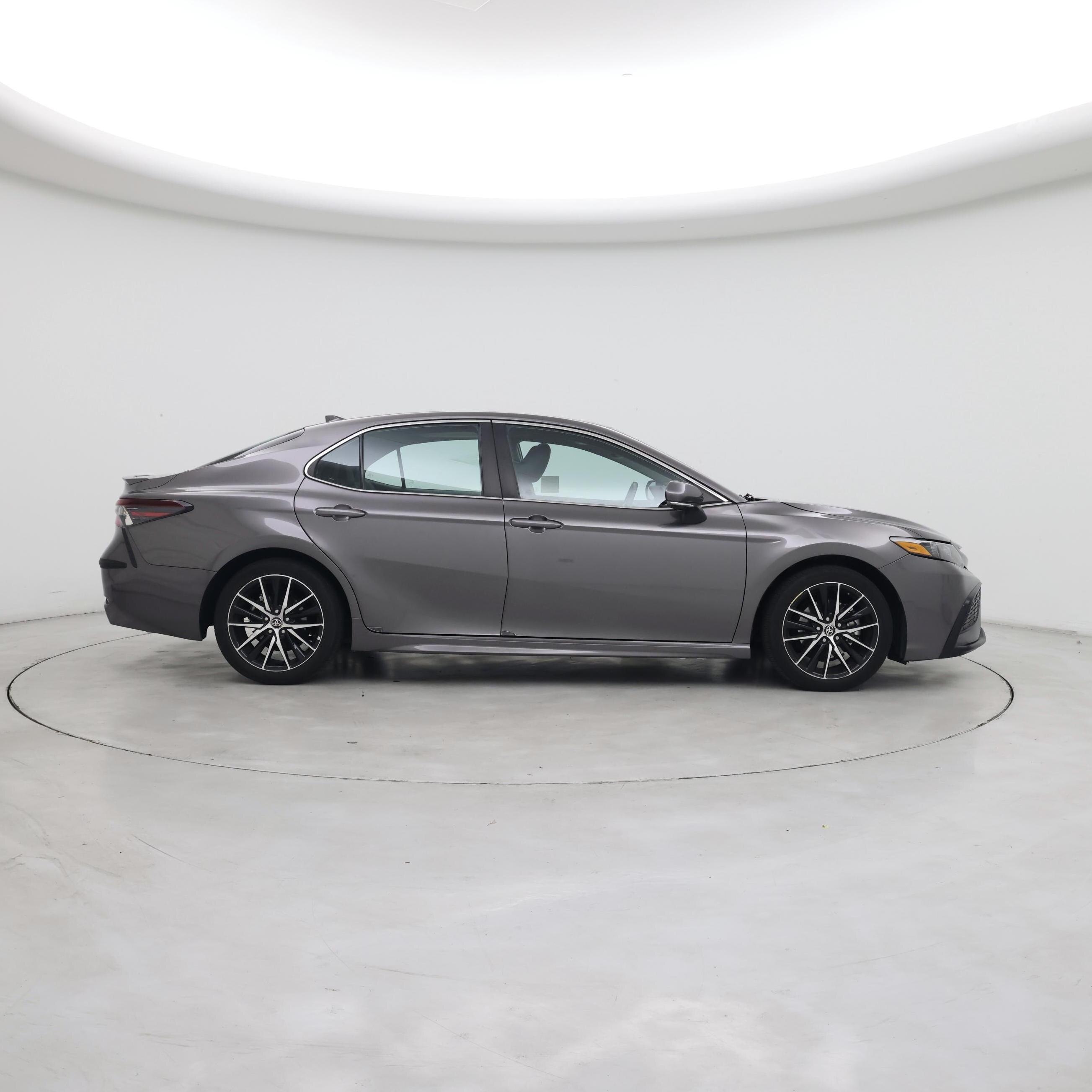 Thumbnail: 2023 Toyota Camry - 7