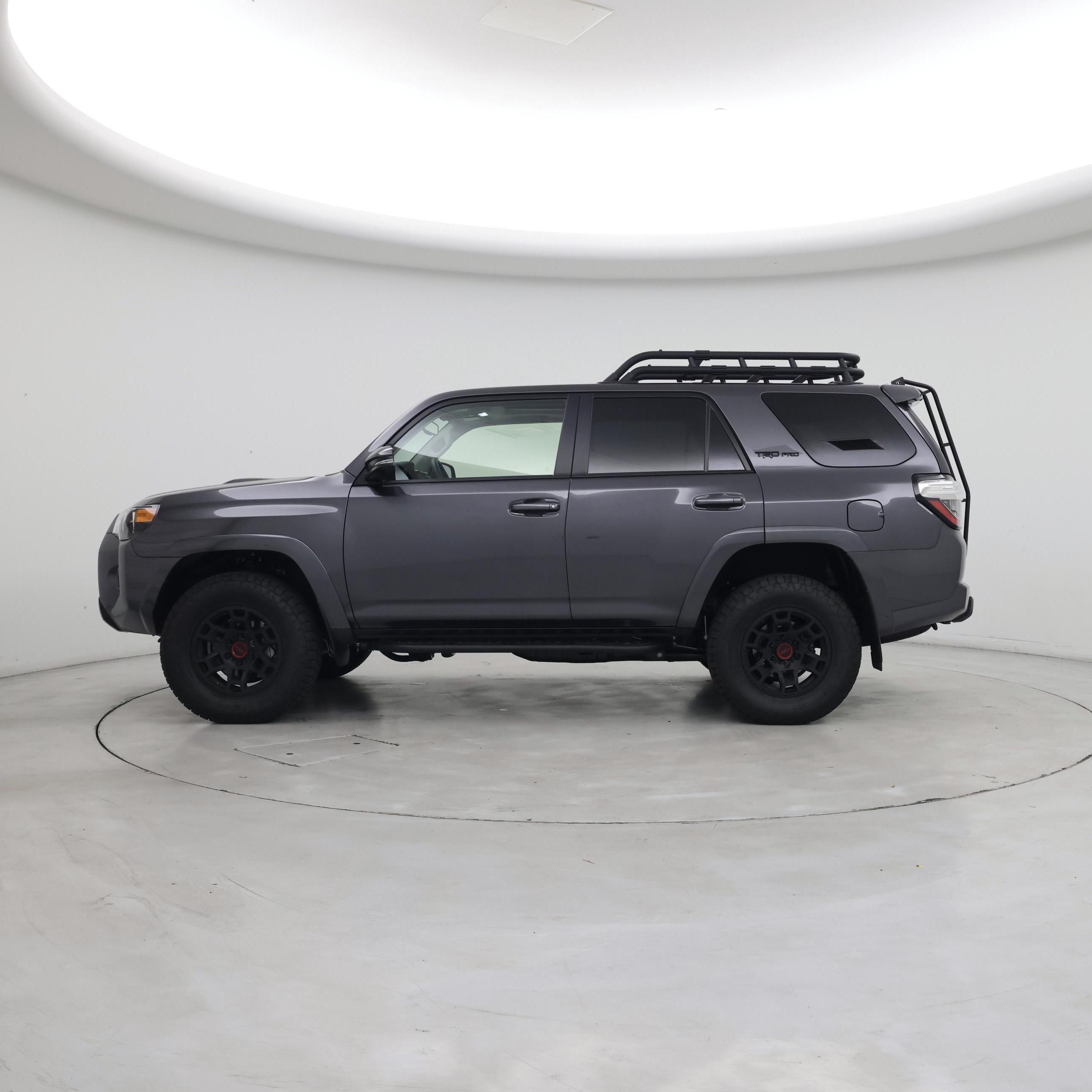 Thumbnail: 2023 Toyota 4Runner - 3