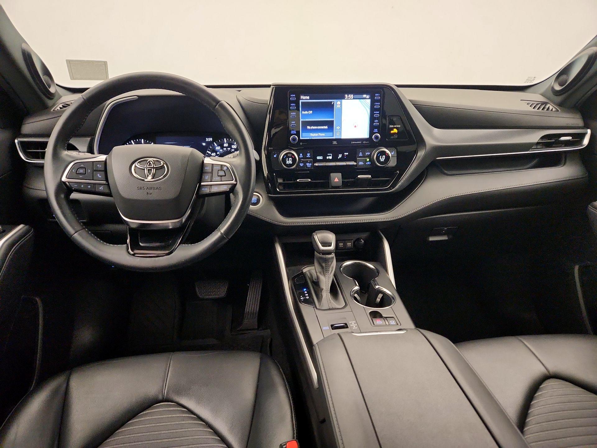 Thumbnail: 2021 Toyota Highlander - 9