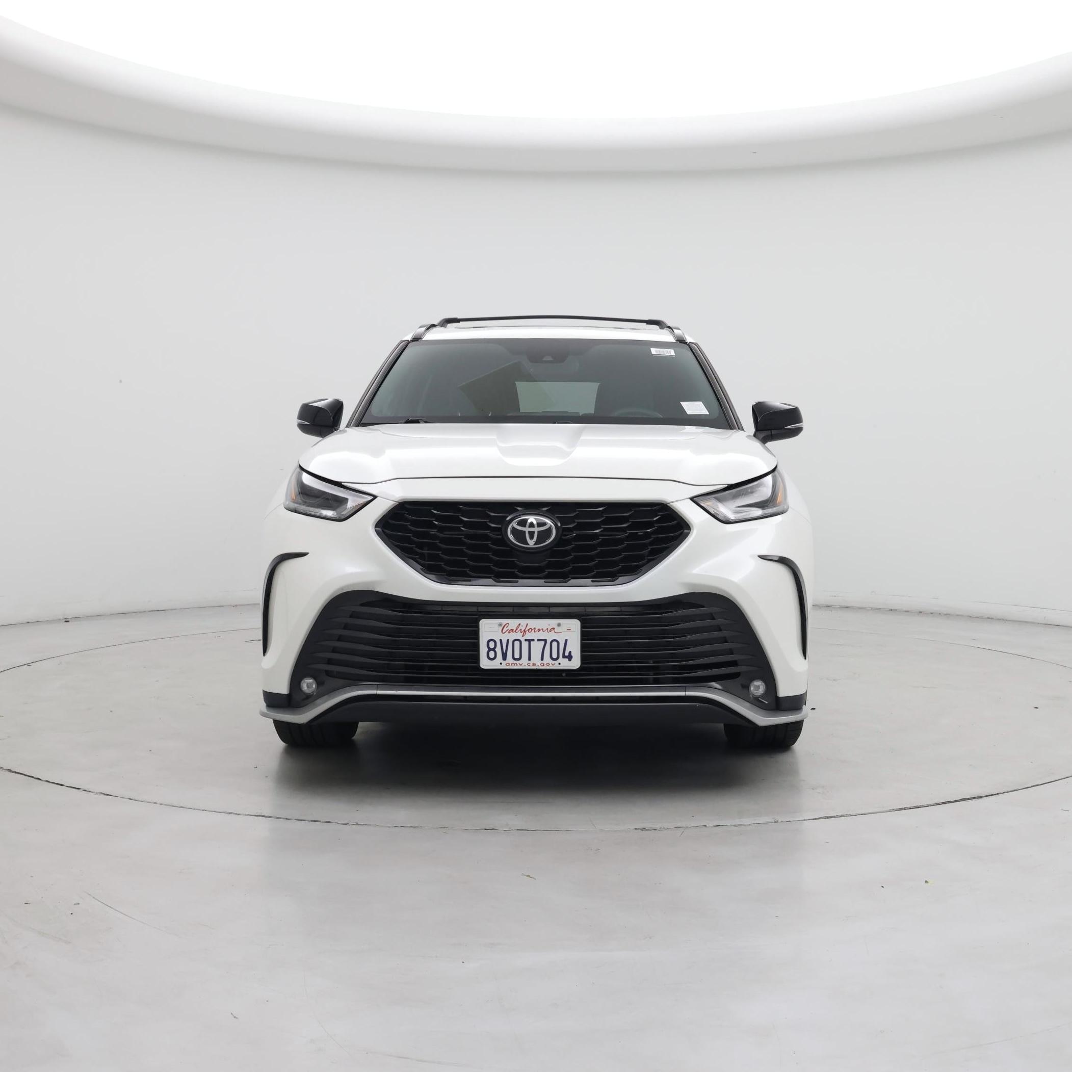 Thumbnail: 2021 Toyota Highlander - 5