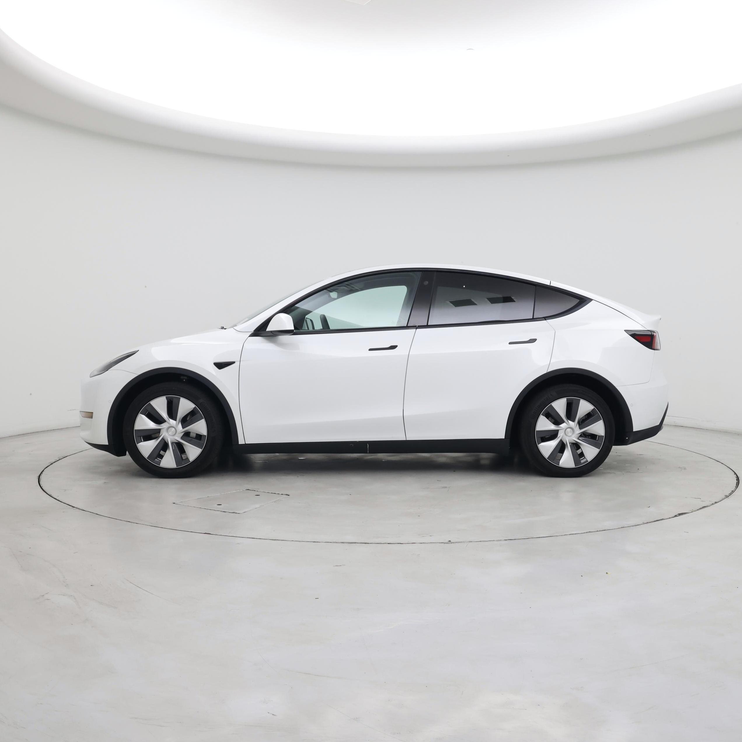 Thumbnail: 2022 Tesla Model Y - 3