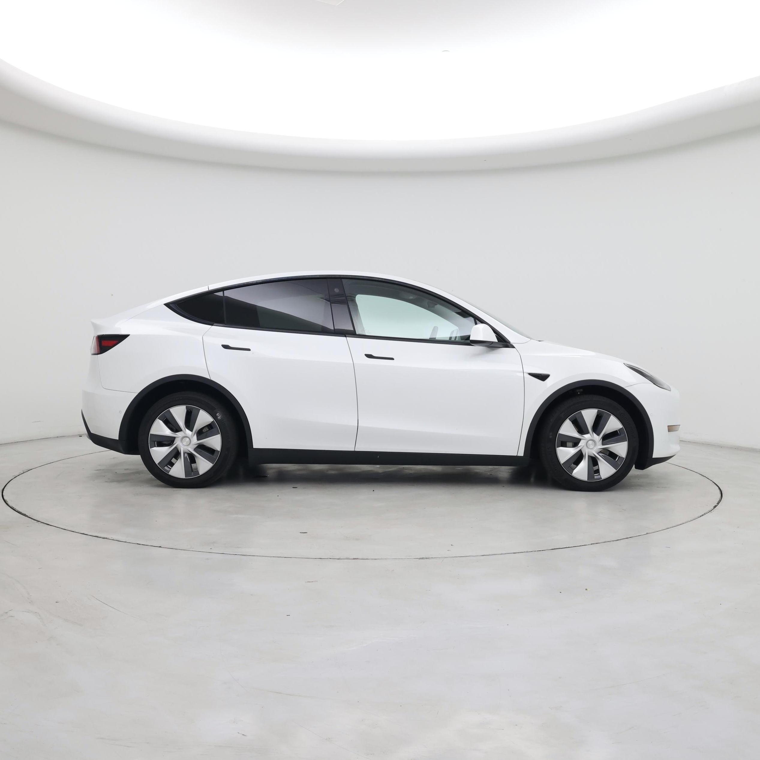 Thumbnail: 2022 Tesla Model Y - 7