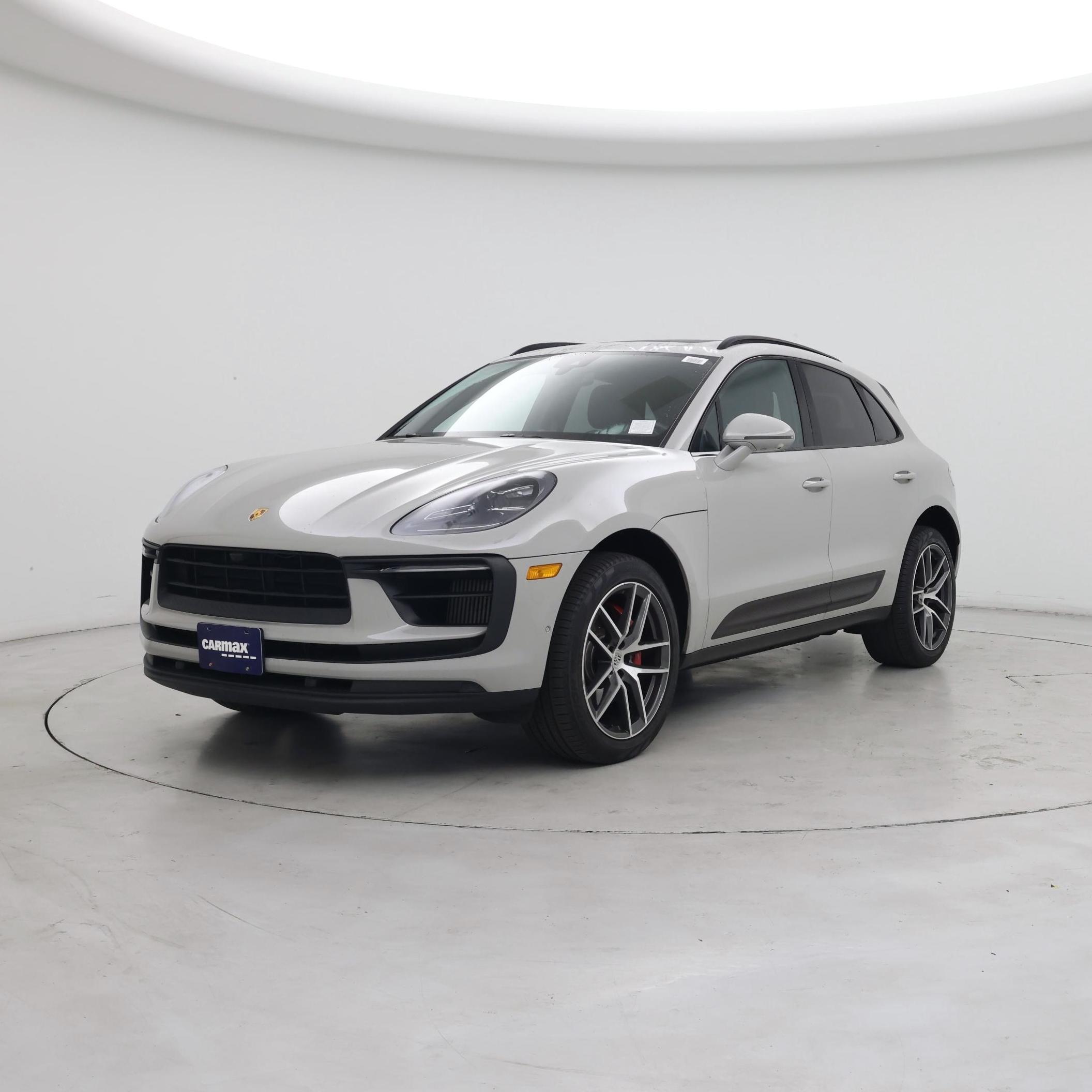Thumbnail: 2022 Porsche Macan - 4