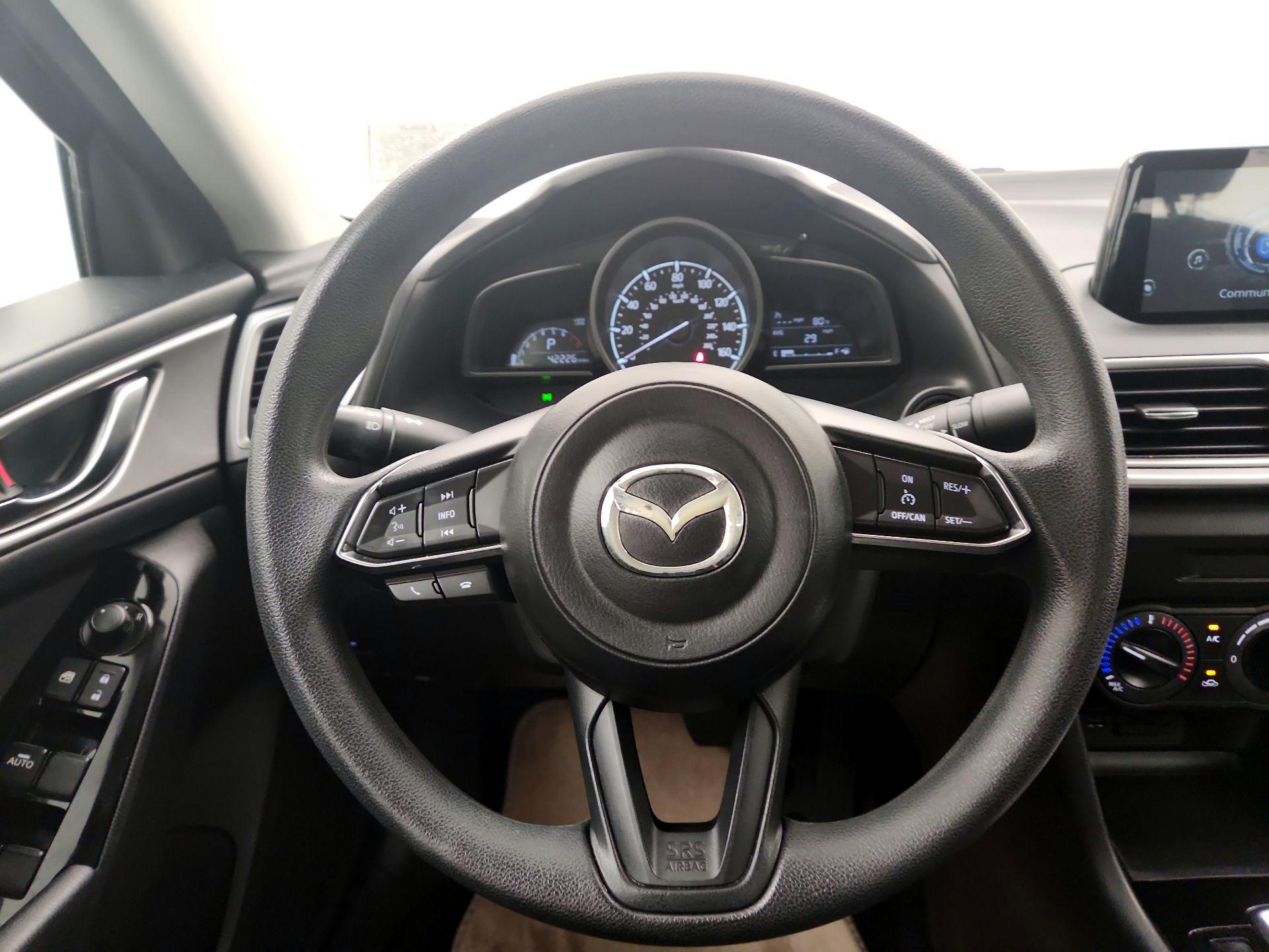 Thumbnail: 2018 Mazda Mazda3 - 10