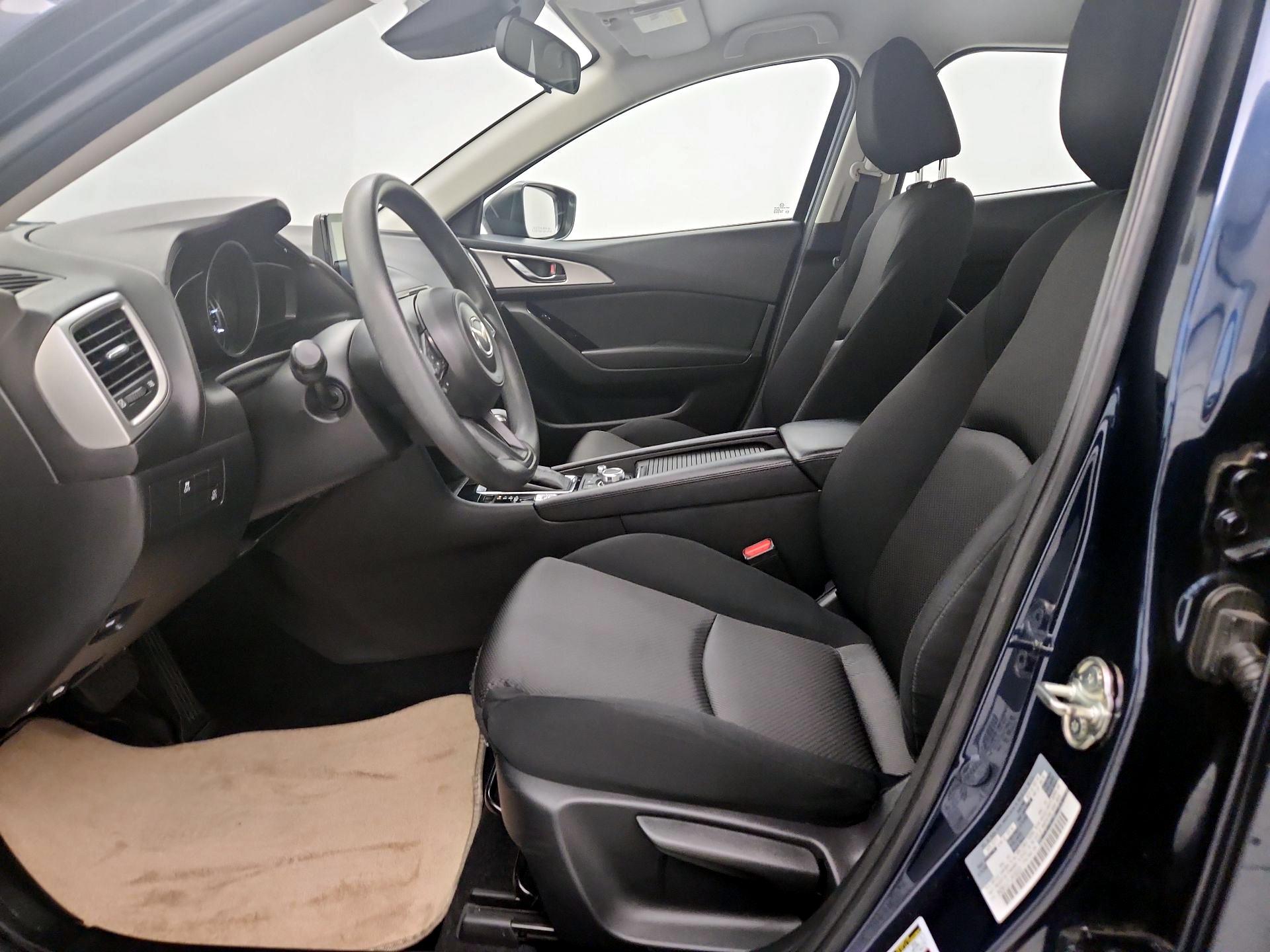 Thumbnail: 2018 Mazda Mazda3 - 11