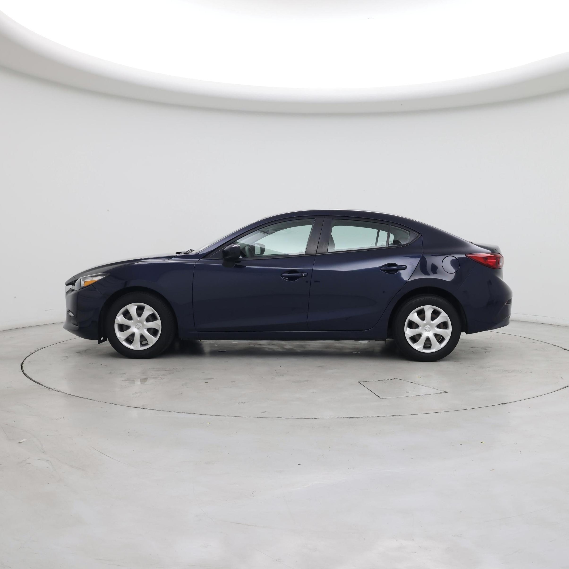 Thumbnail: 2018 Mazda Mazda3 - 3
