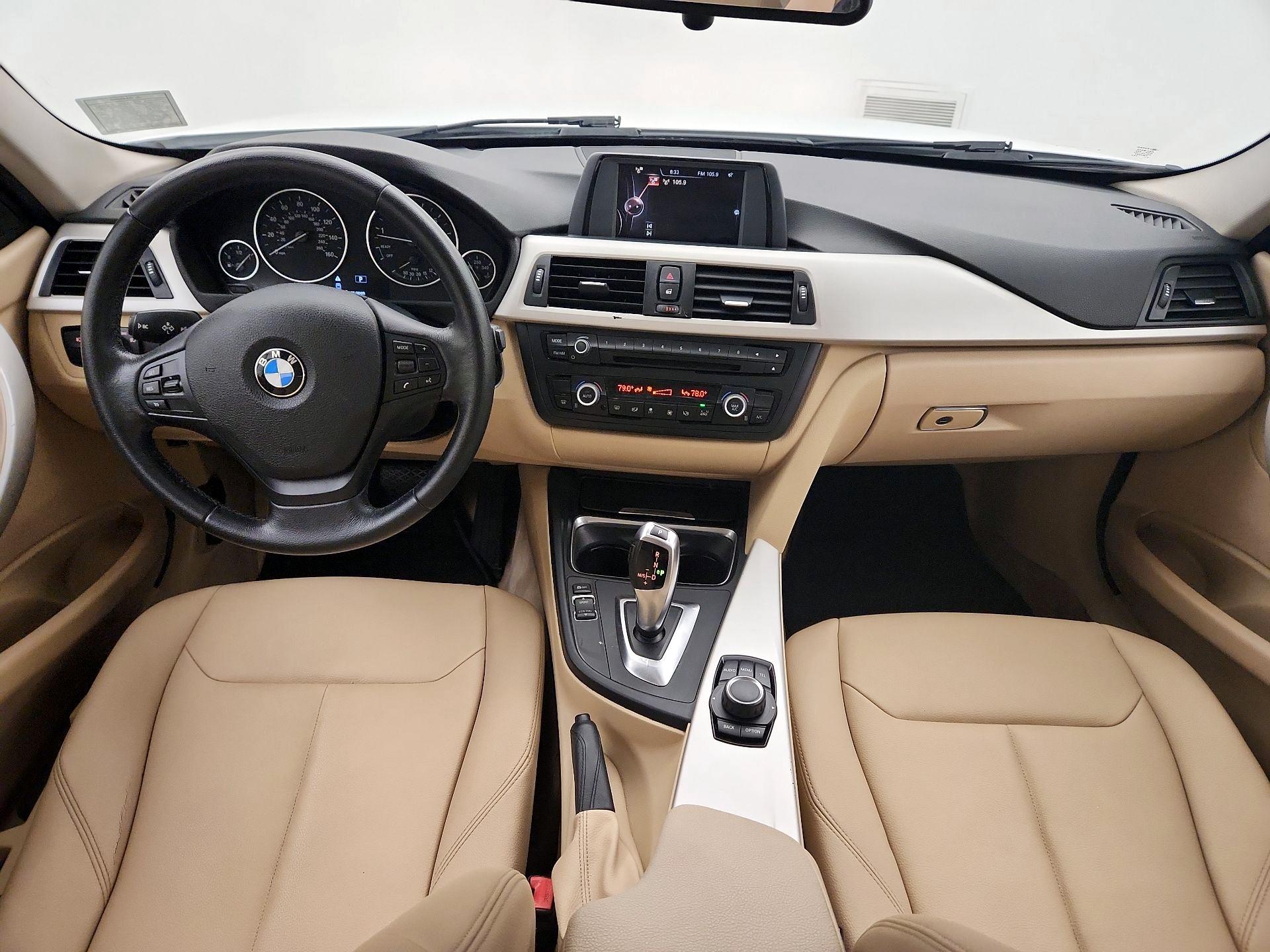 Thumbnail: 2015 BMW 3 Series - 9
