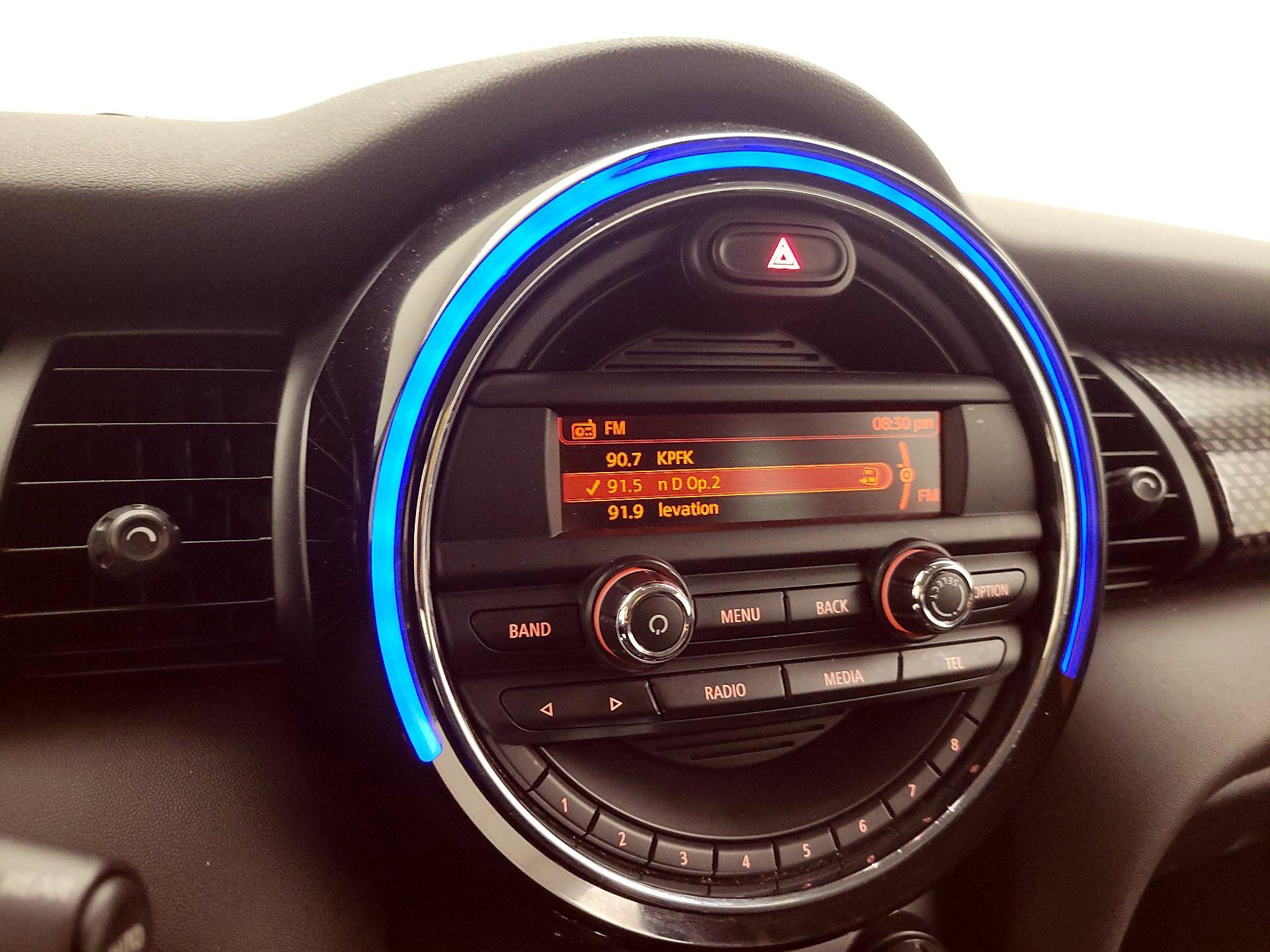 Thumbnail: 2015 MINI Cooper Hardtop - 14