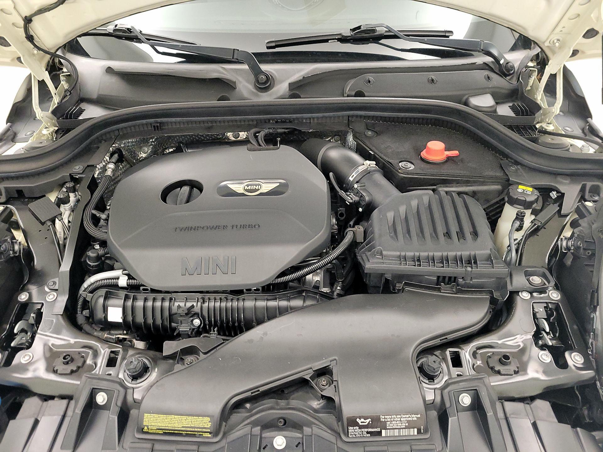 Thumbnail: 2015 MINI Cooper Hardtop - 20