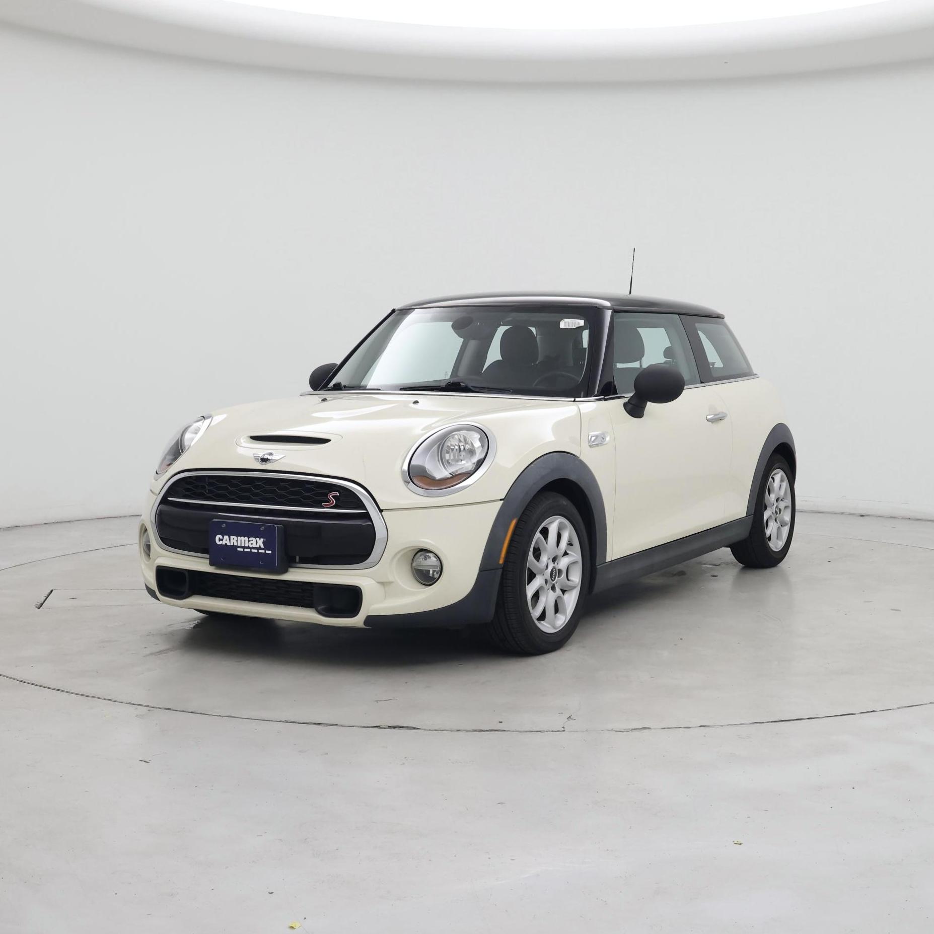Thumbnail: 2015 MINI Cooper Hardtop - 4