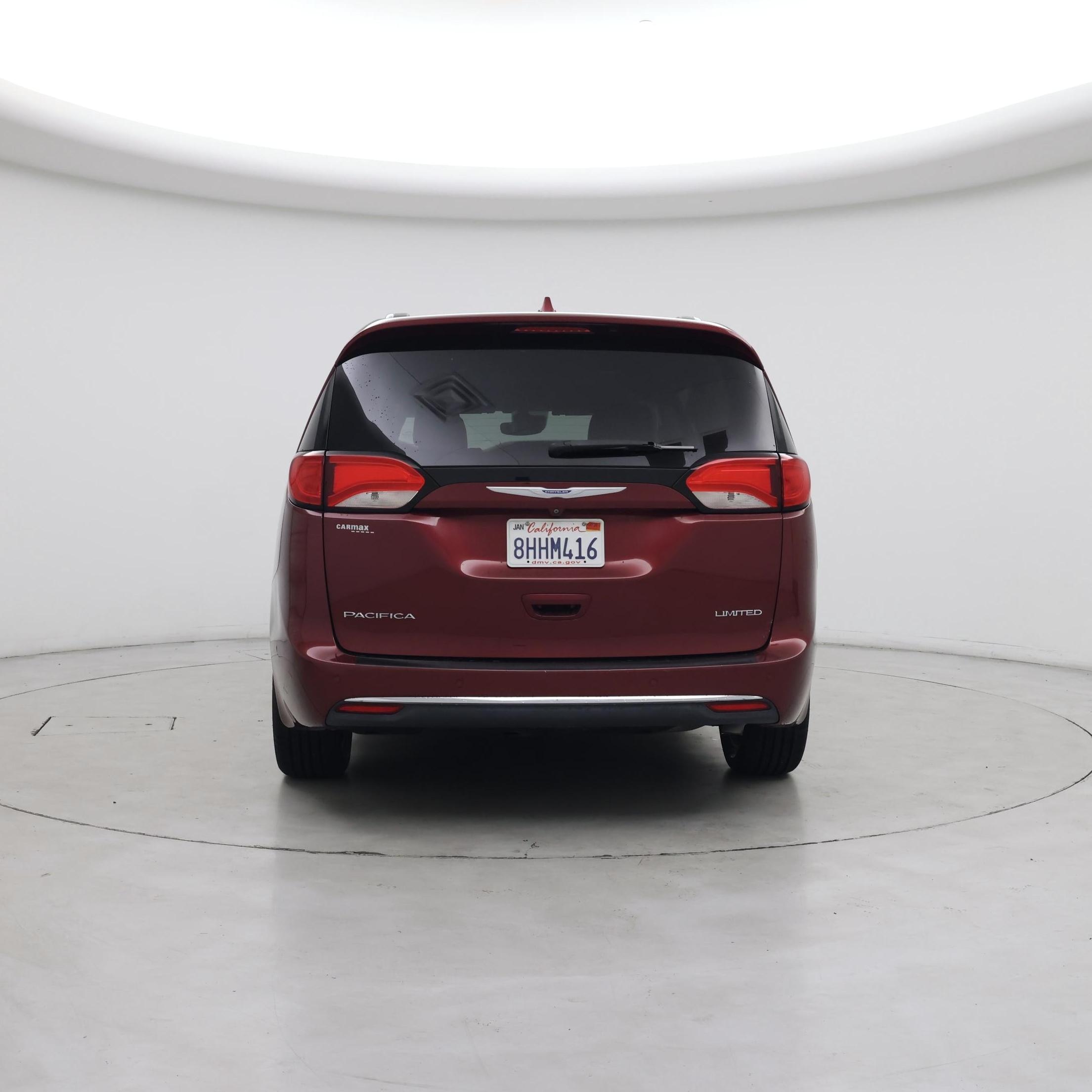 Thumbnail: 2018 Chrysler Pacifica - 6
