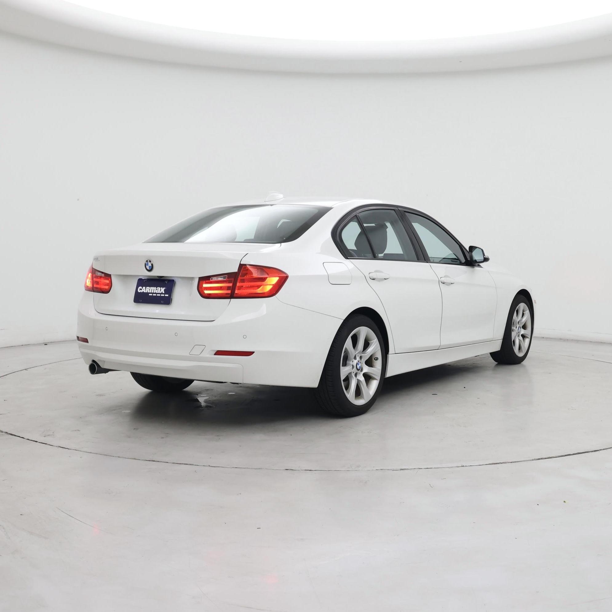 Thumbnail: 2015 BMW 3 Series - 8