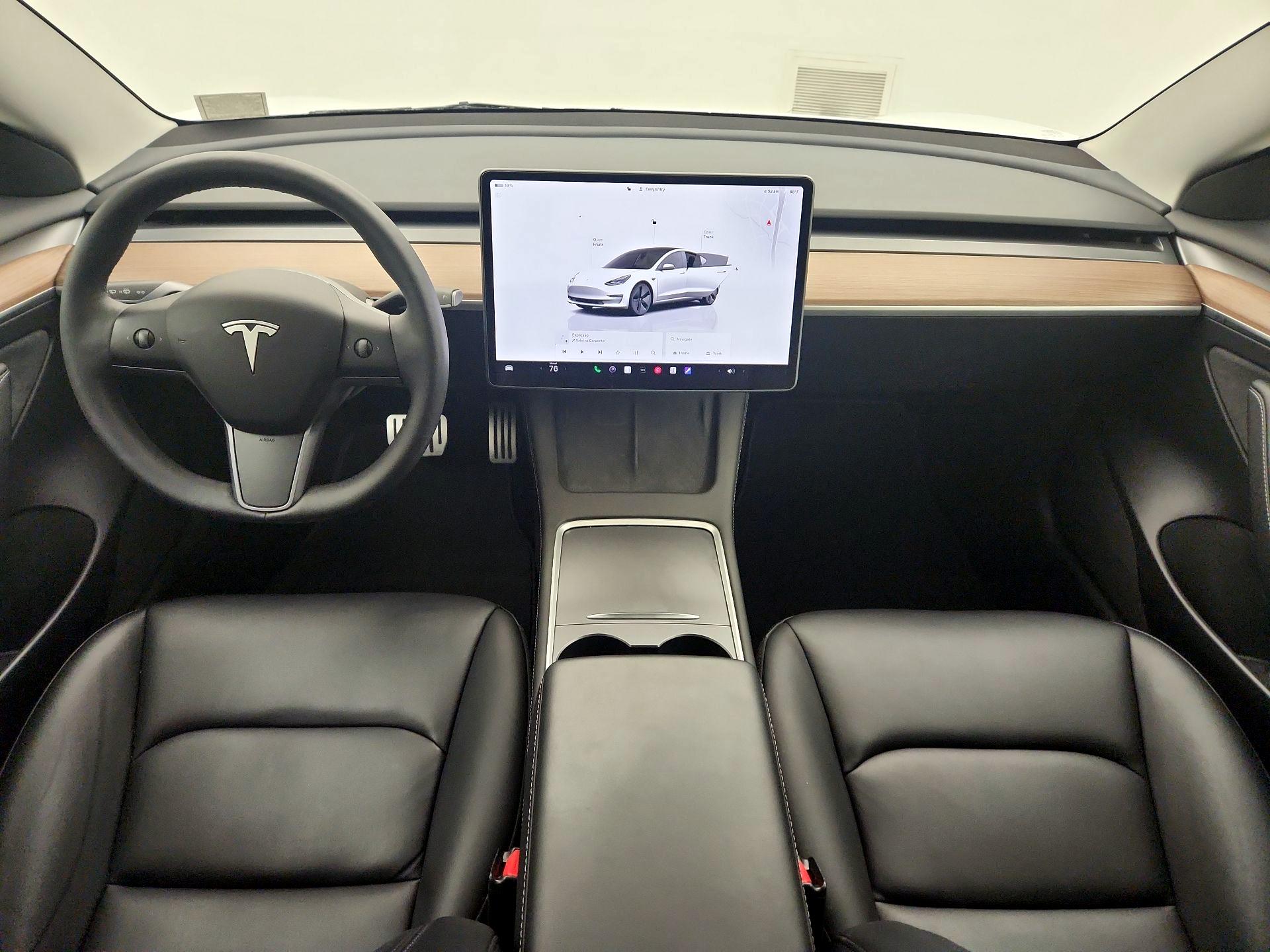 Thumbnail: 2023 Tesla Model 3 - 9