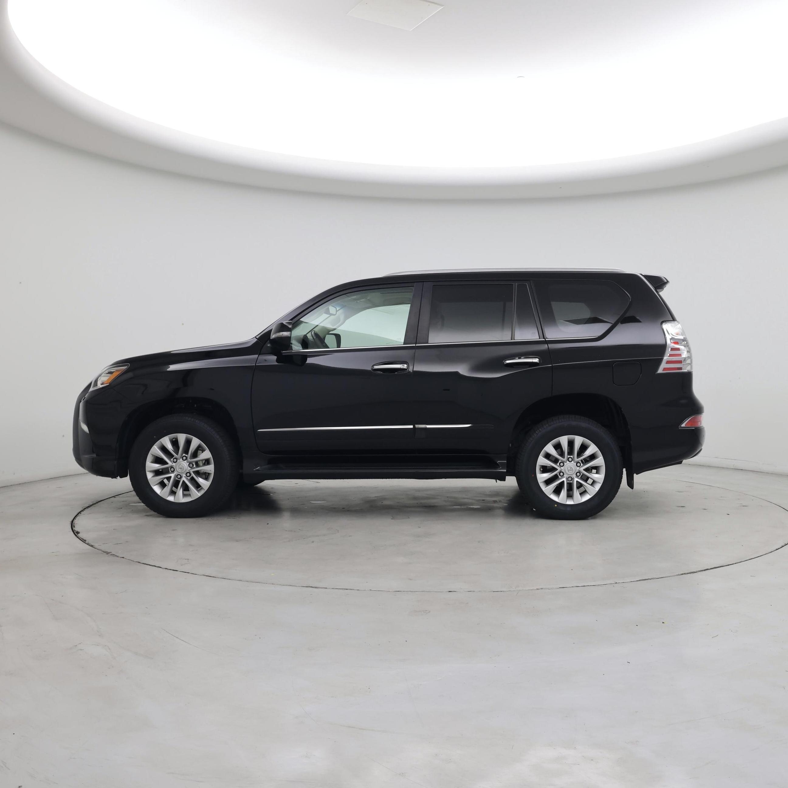 Thumbnail: 2018 Lexus GX - 3