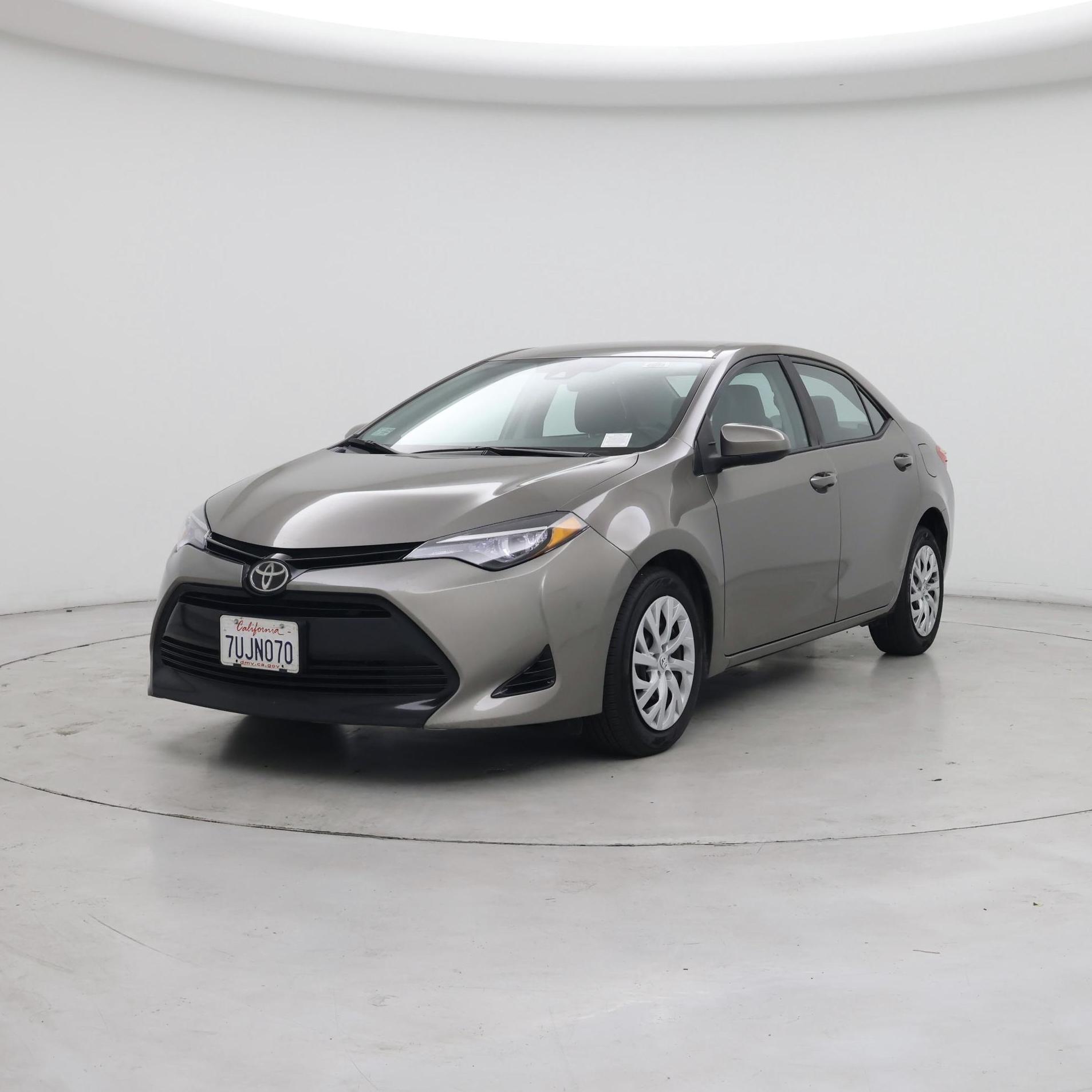 Thumbnail: 2017 Toyota Corolla - 4