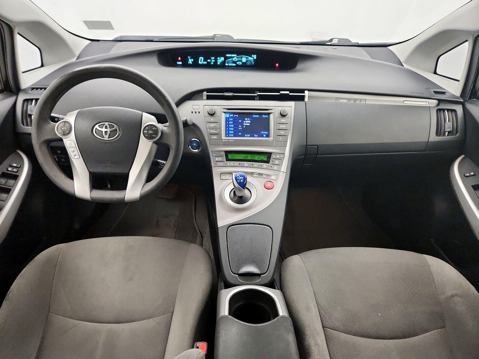 Thumbnail: 2014 Toyota Prius - 9