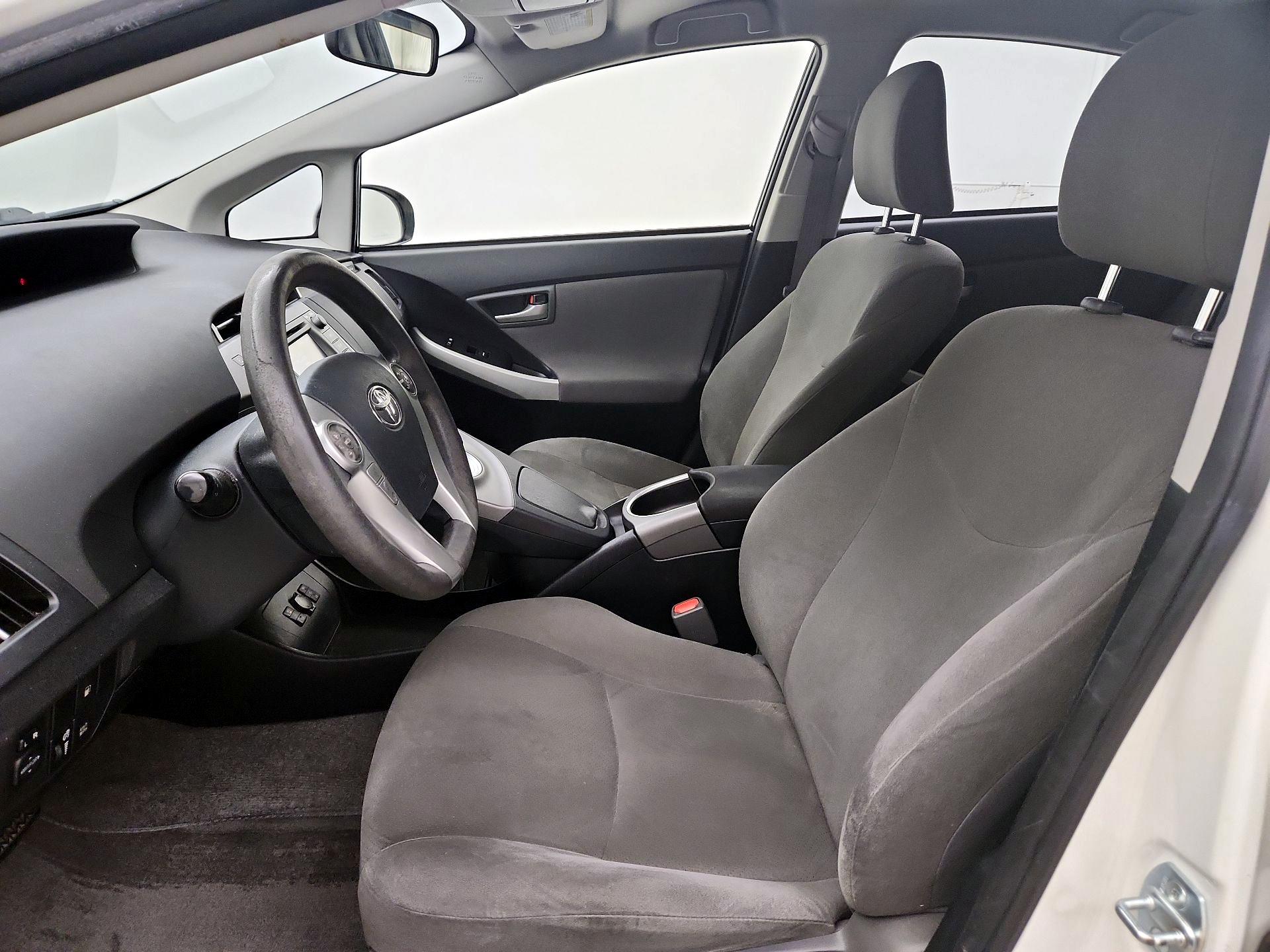 Thumbnail: 2014 Toyota Prius - 11