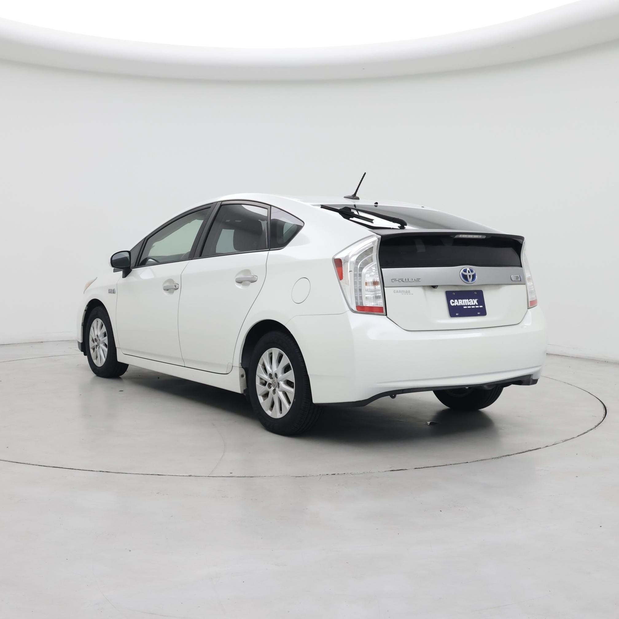 Thumbnail: 2014 Toyota Prius - 2