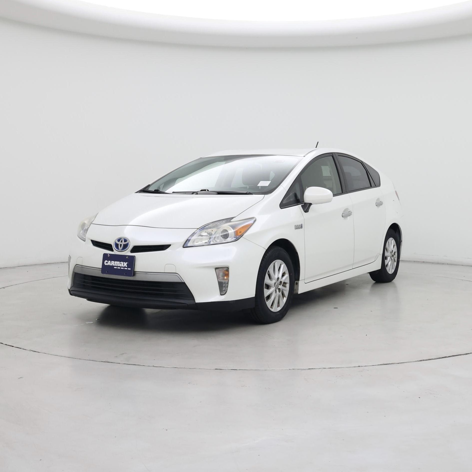 Thumbnail: 2014 Toyota Prius - 4