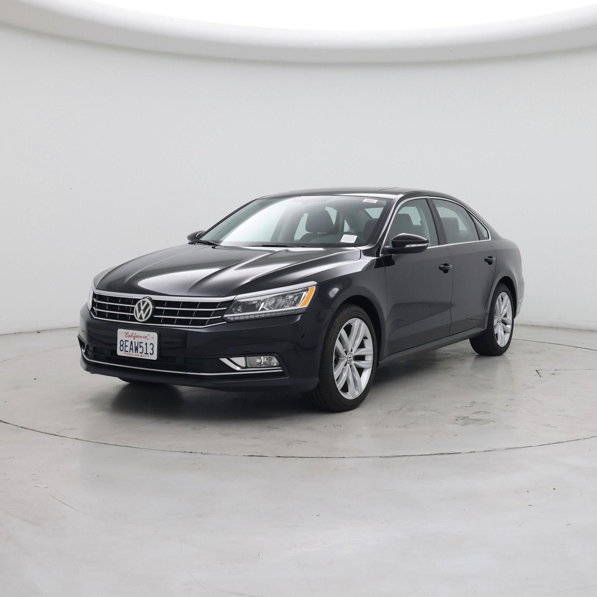 Thumbnail: 2018 Volkswagen Passat - 4