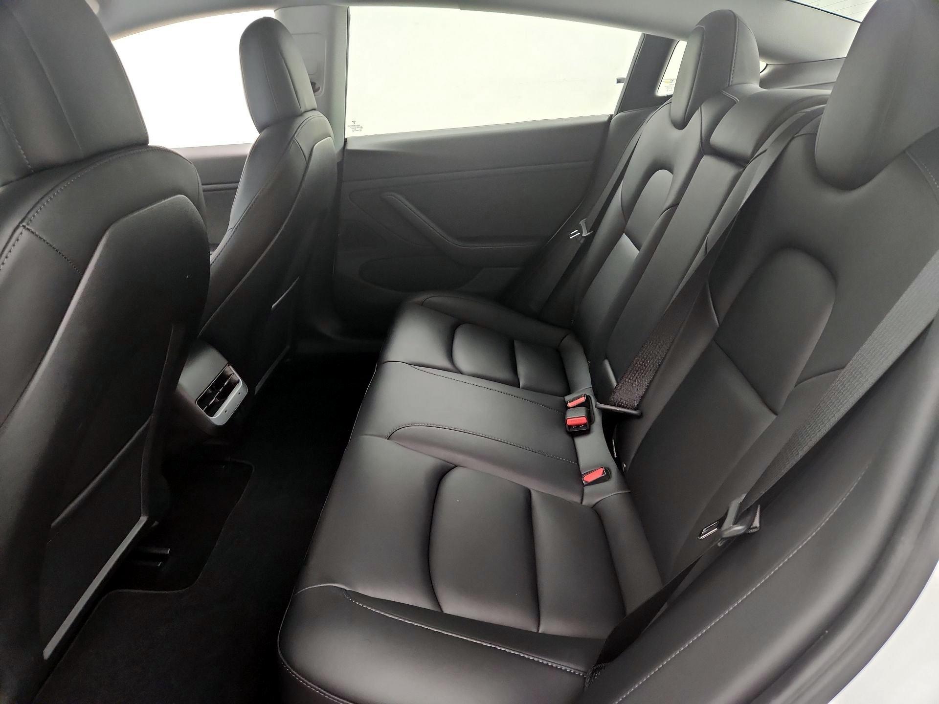 Thumbnail: 2021 Tesla Model 3 - 18