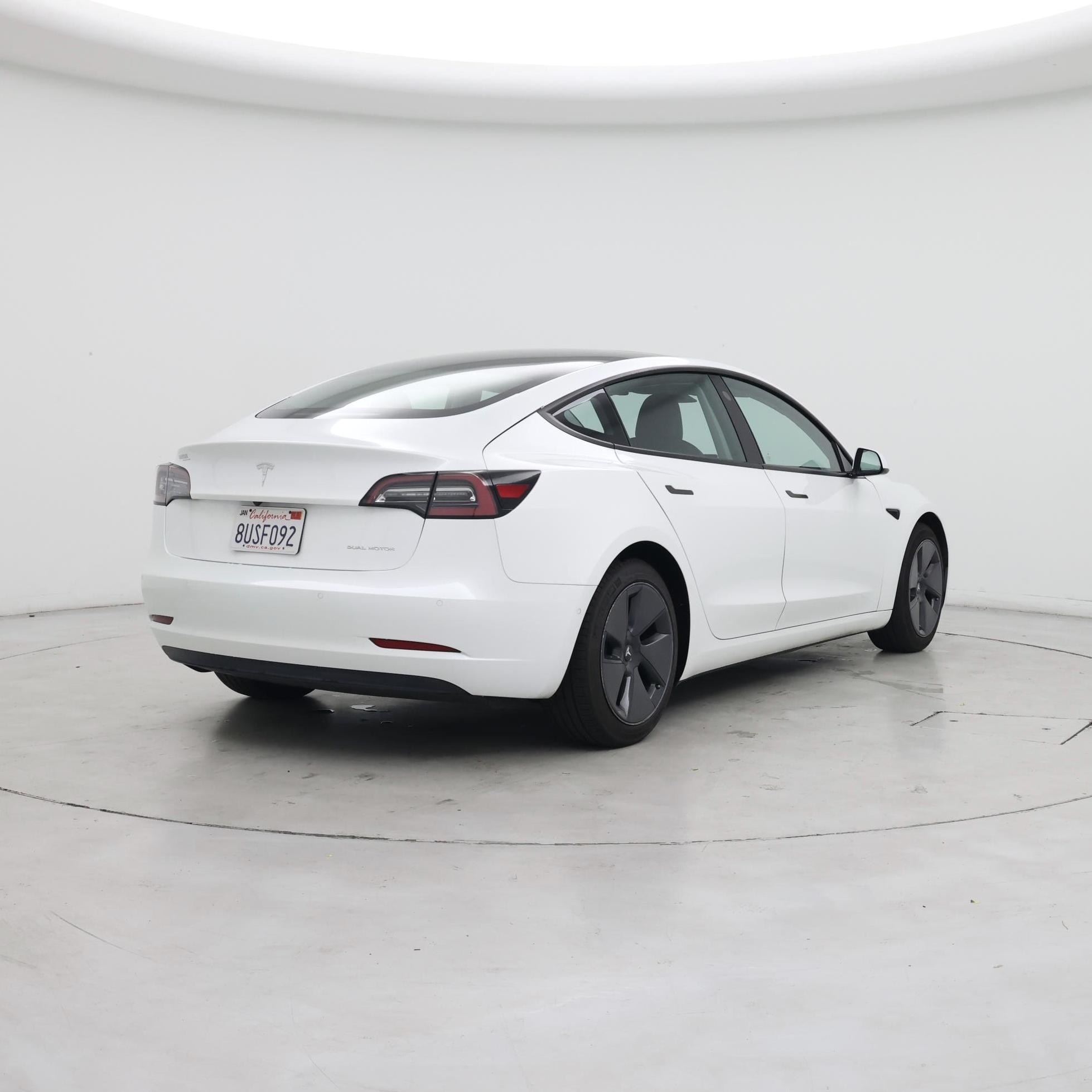 Thumbnail: 2021 Tesla Model 3 - 8
