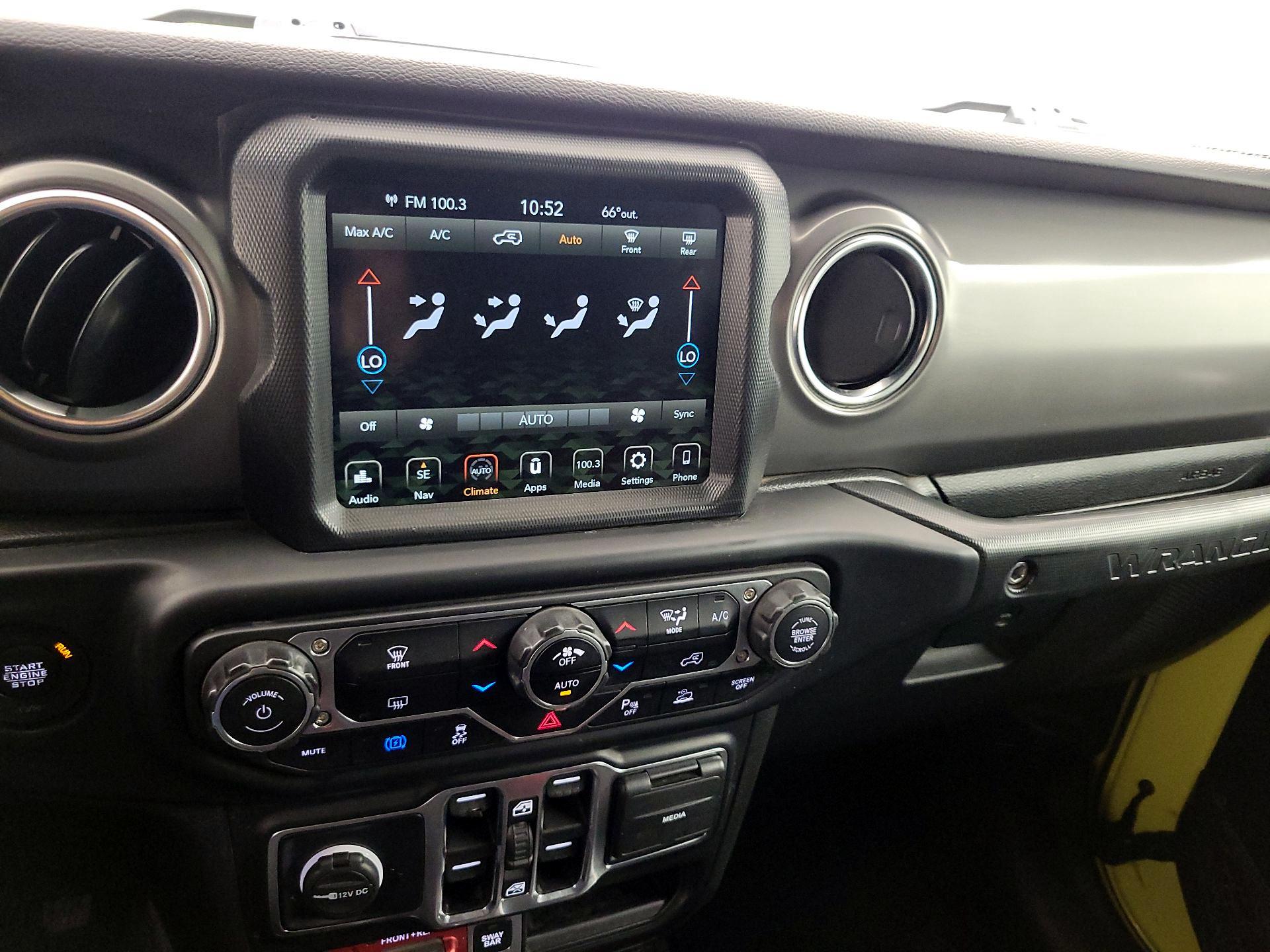 Thumbnail: 2023 Jeep Wrangler - 17