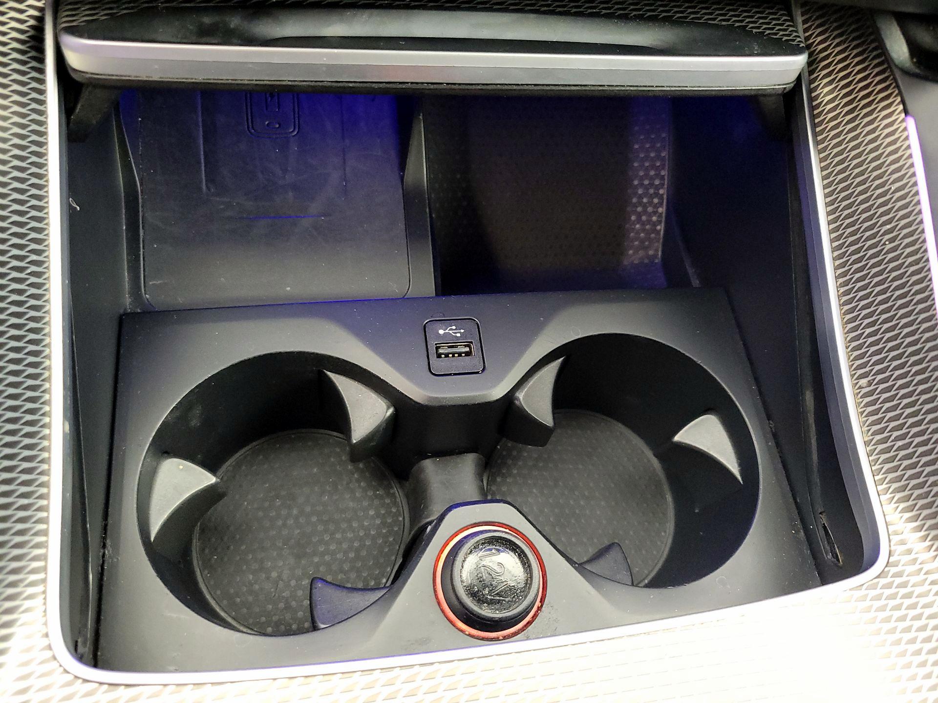 Thumbnail: 2023 BMW X6 - 19