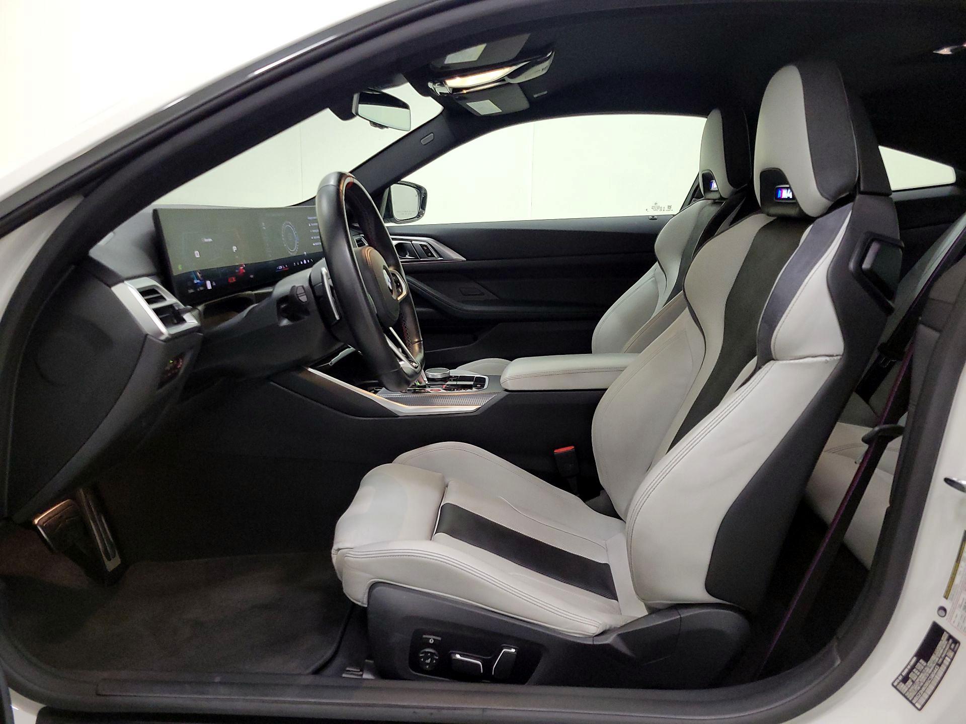 Thumbnail: 2025 BMW M4 - 11