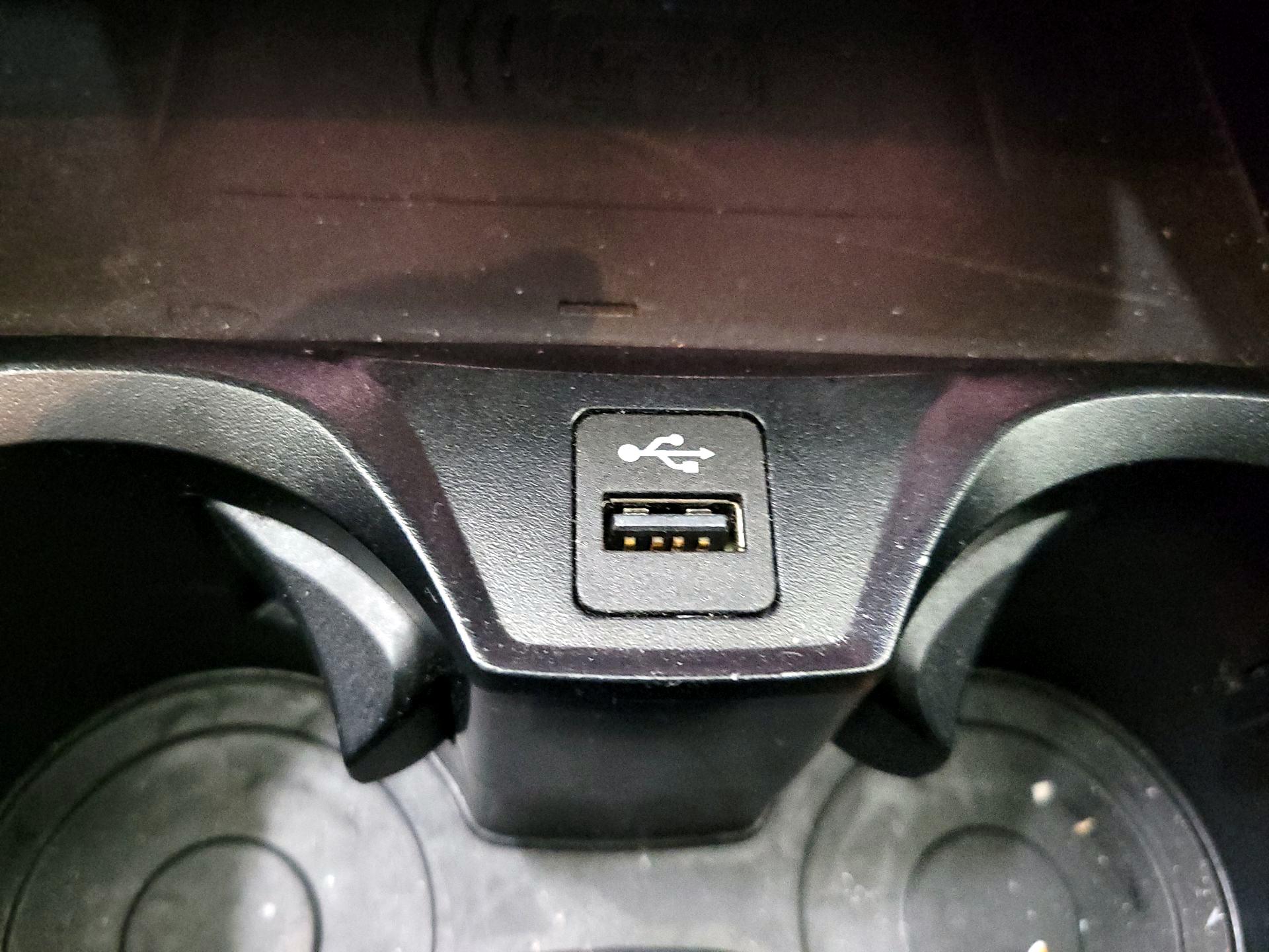 Thumbnail: 2025 BMW M4 - 19