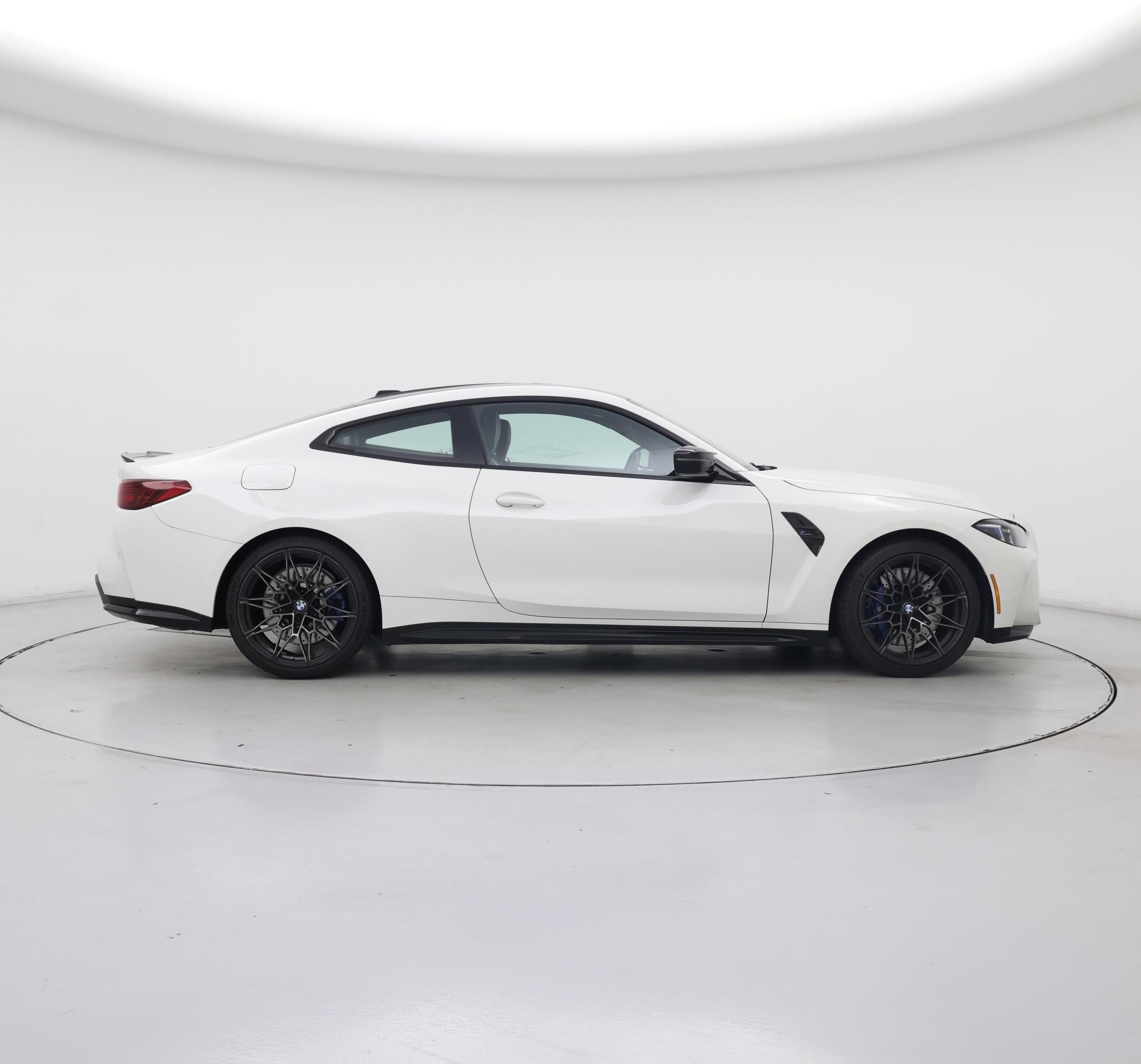 Thumbnail: 2025 BMW M4 - 7