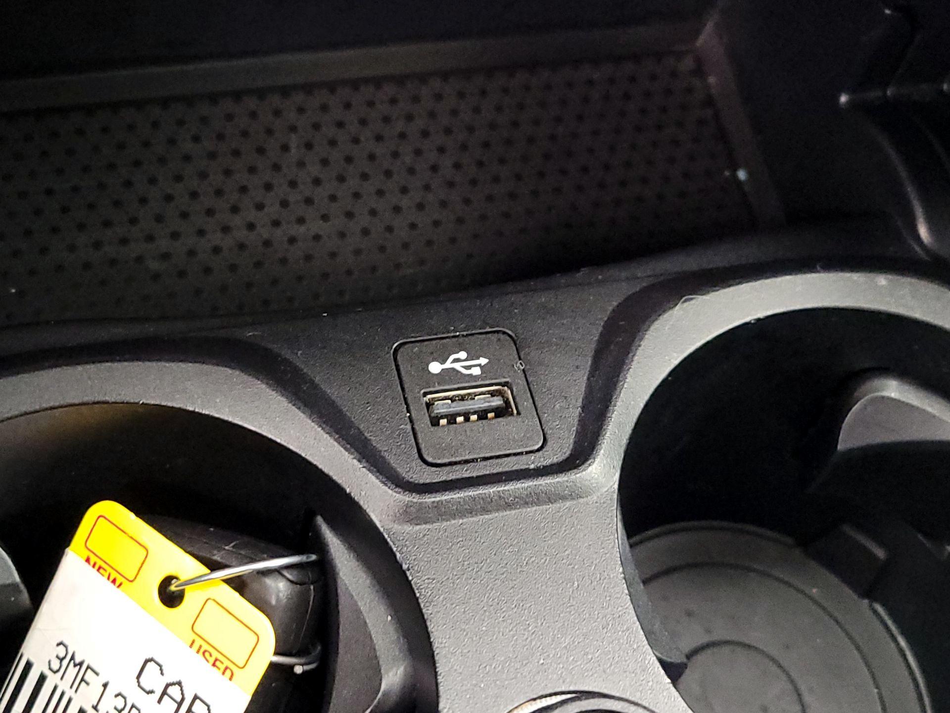 Thumbnail: 2024 BMW M2 - 19