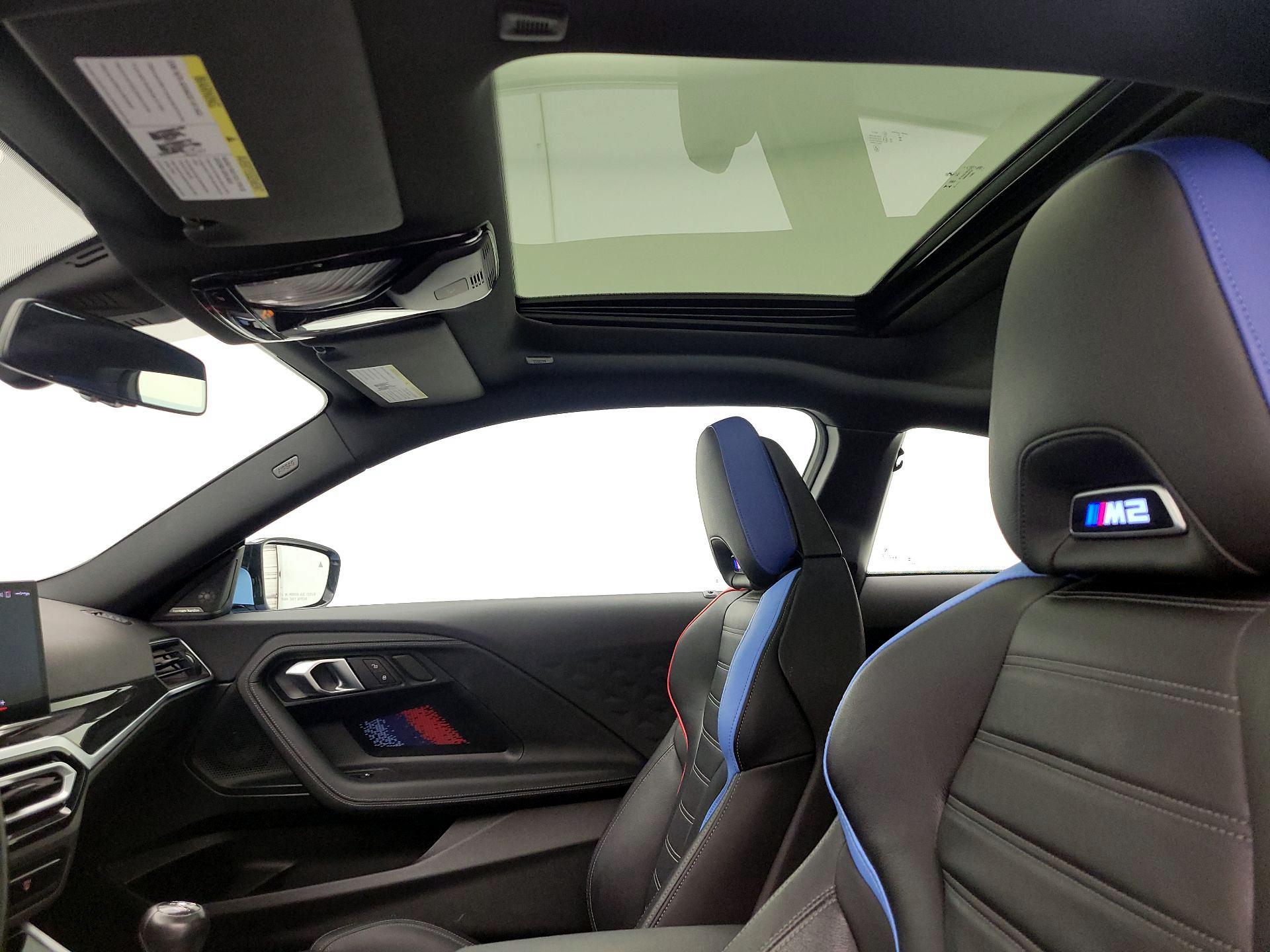 Thumbnail: 2024 BMW M2 - 20