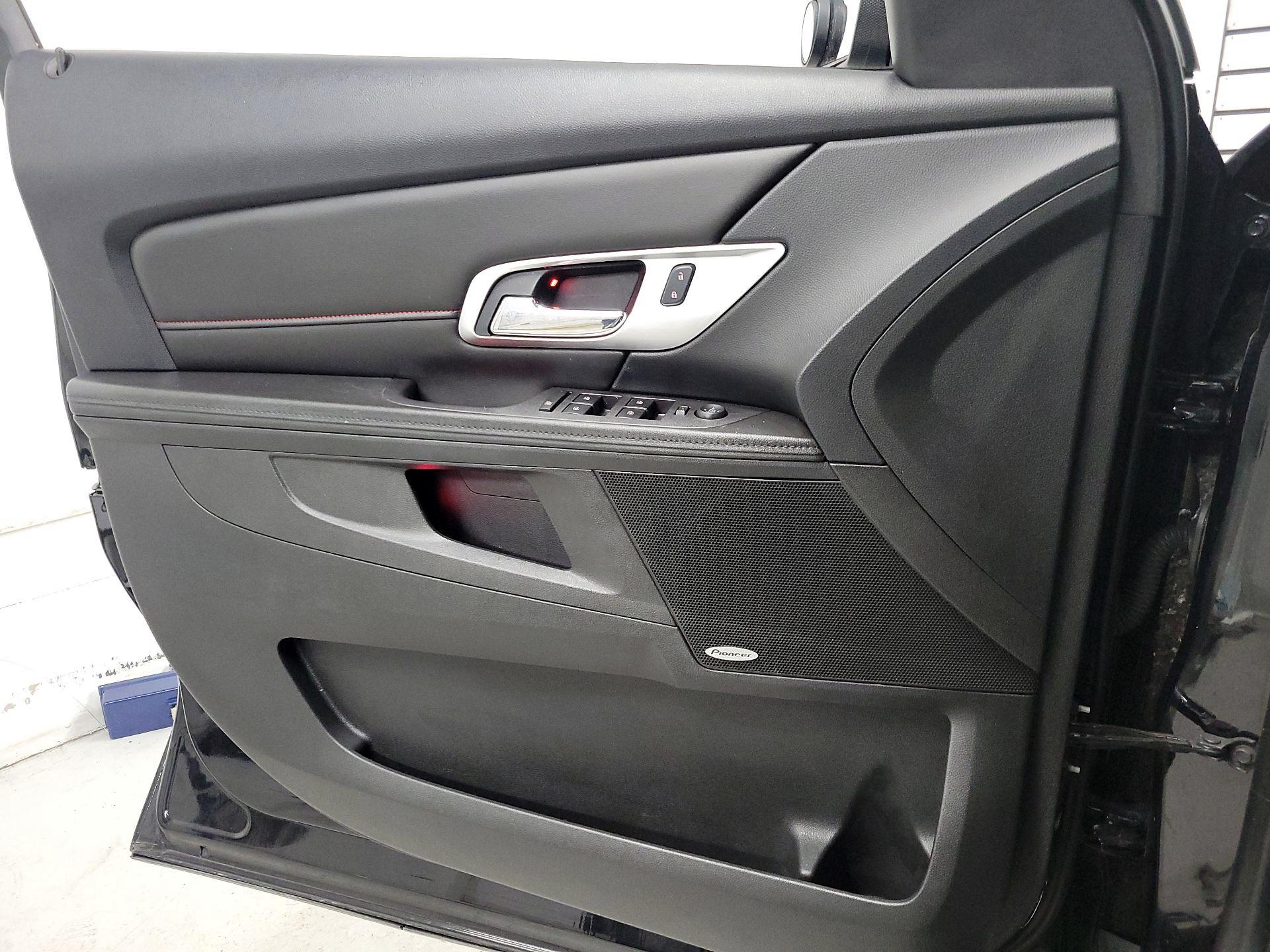Thumbnail: 2016 GMC Terrain - 12