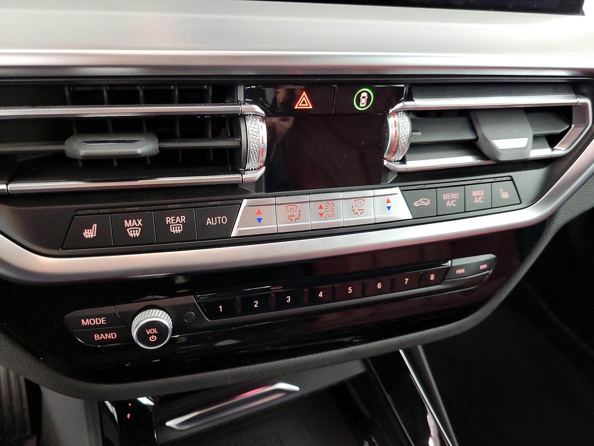 Thumbnail: 2023 BMW X3 - 17