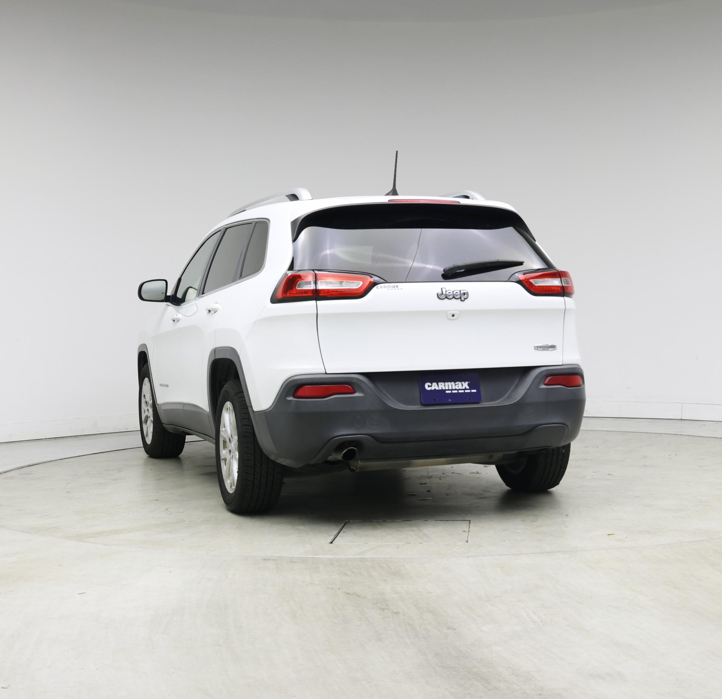 Thumbnail: 2017 Jeep Cherokee - 6