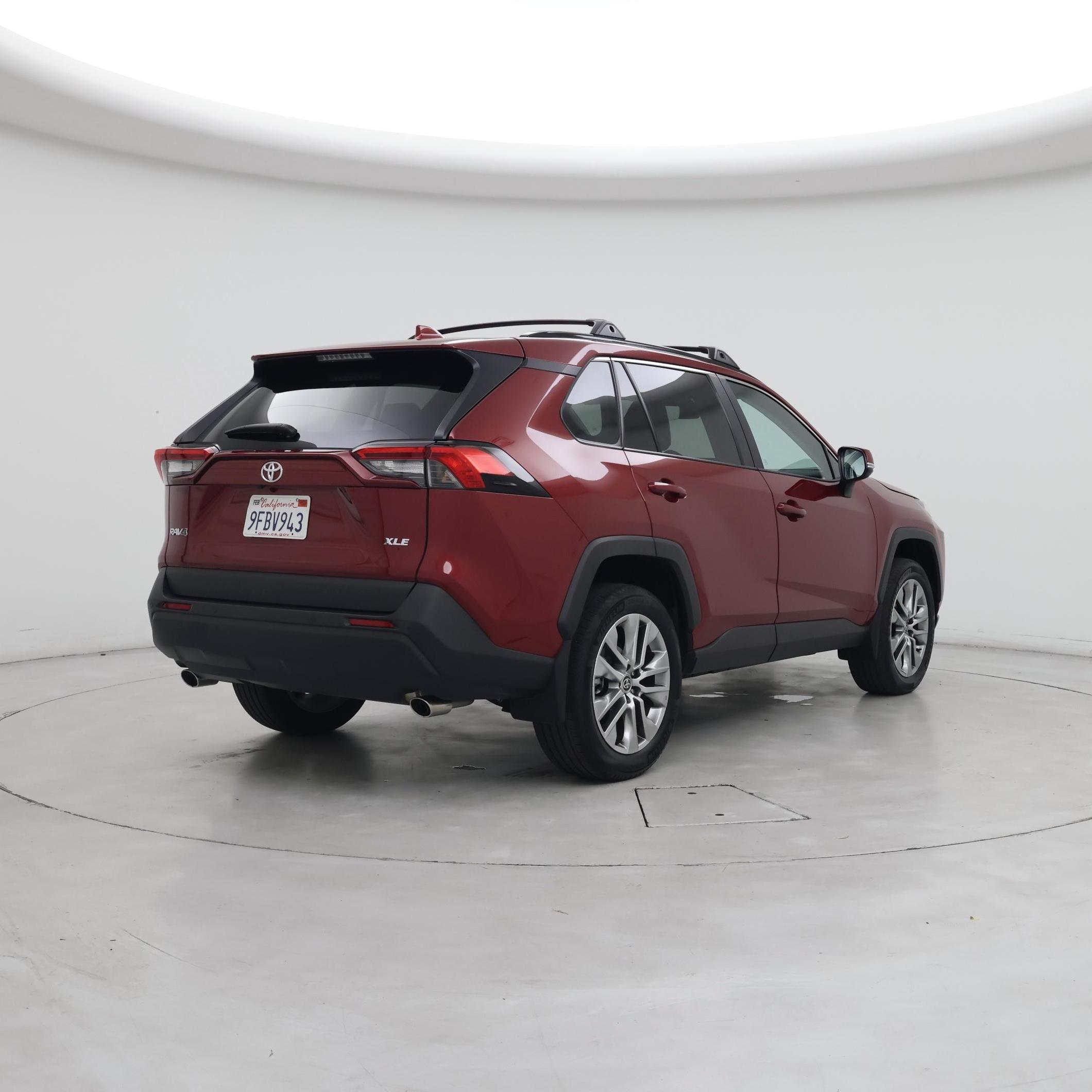 Thumbnail: 2023 Toyota RAV4 - 8