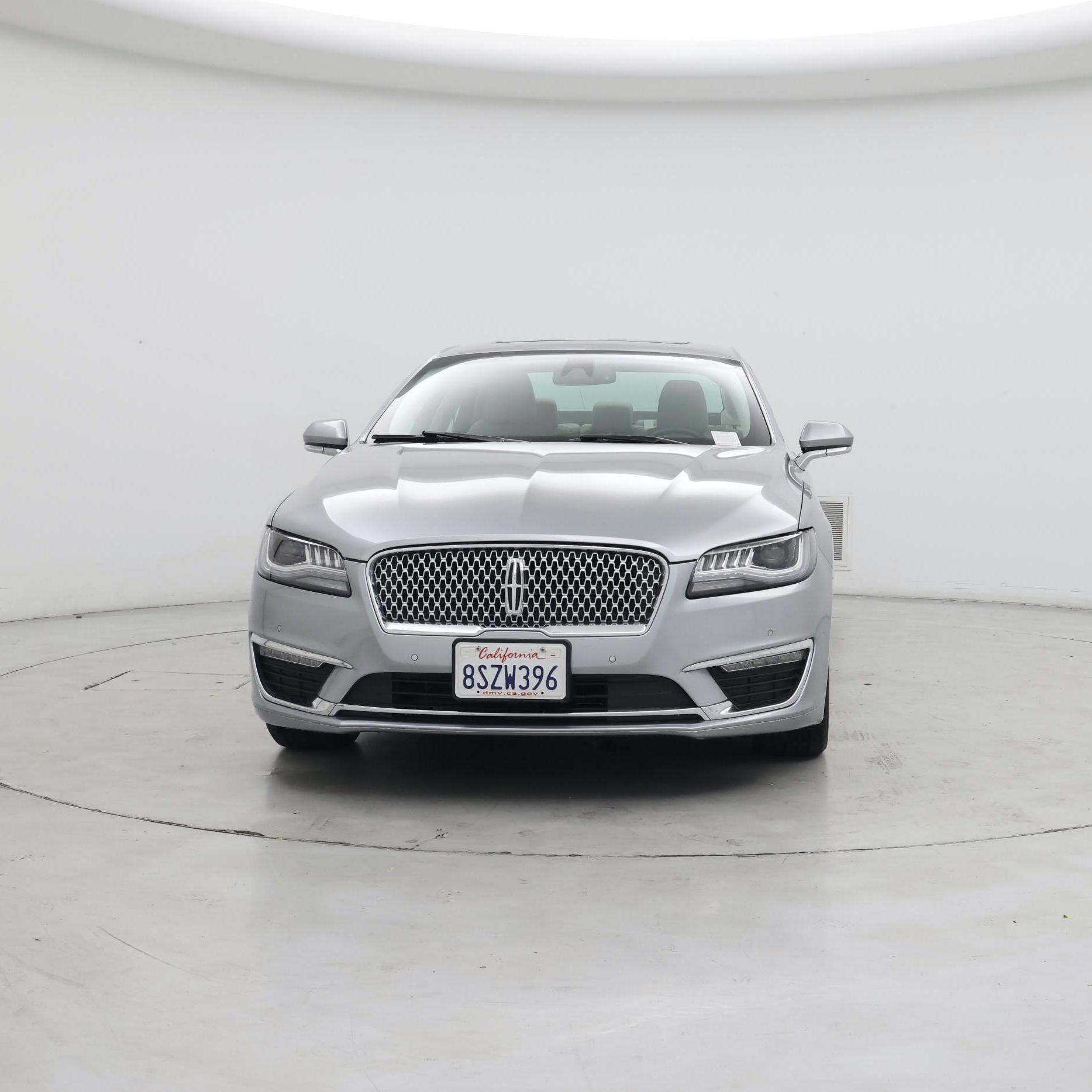 Thumbnail: 2020 Lincoln MKZ - 5