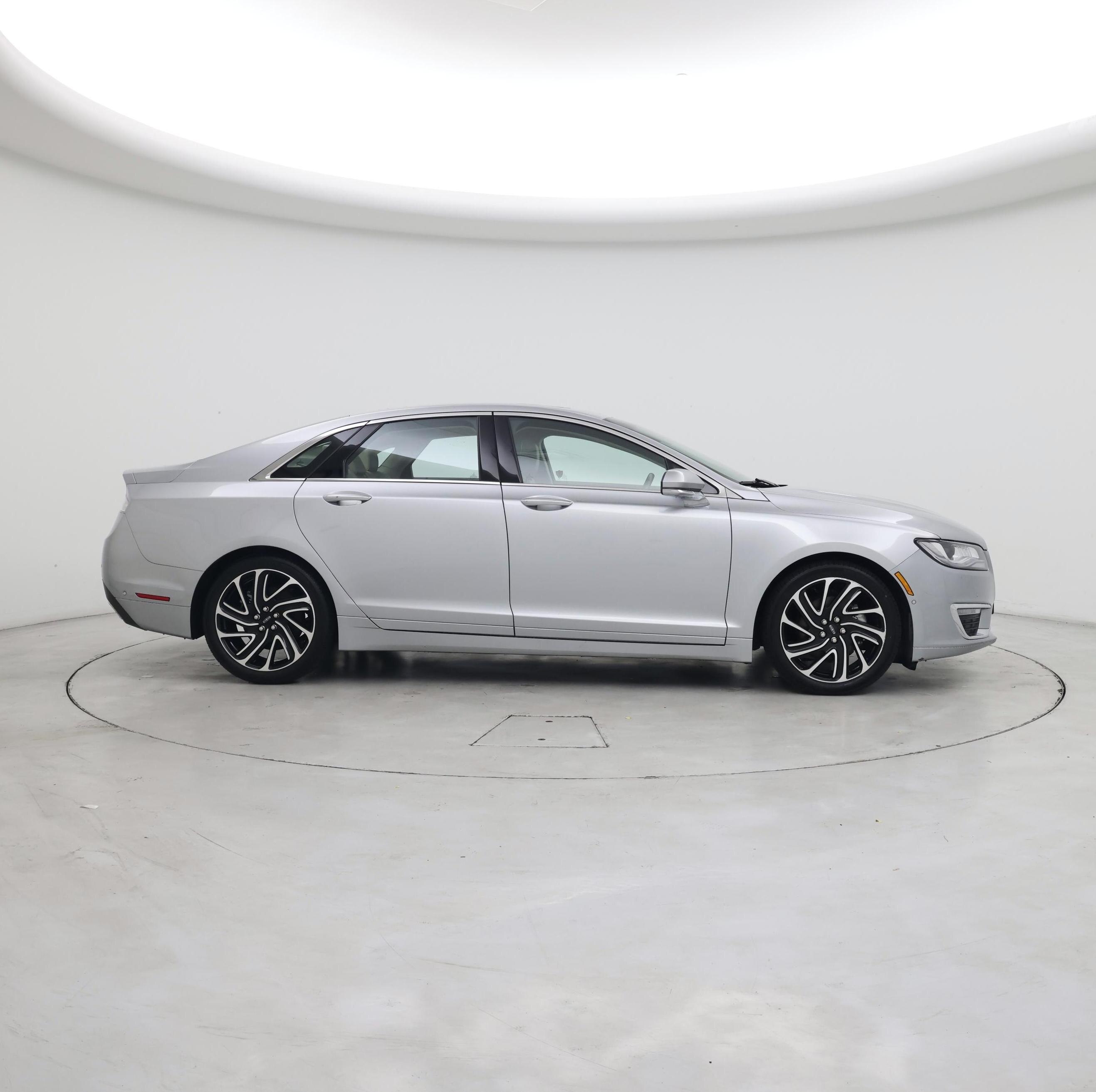 Thumbnail: 2020 Lincoln MKZ - 7