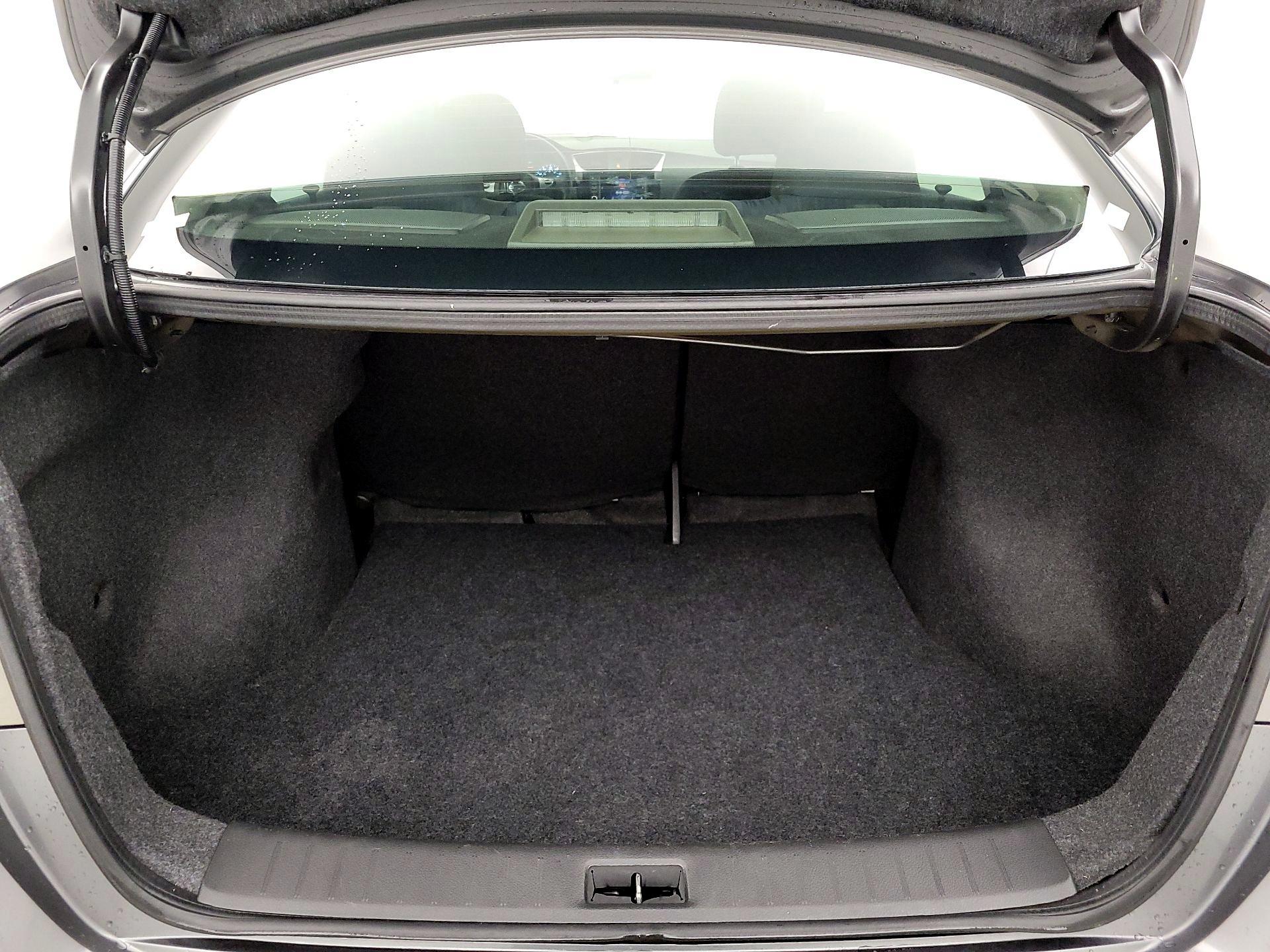 Thumbnail: 2019 Nissan Sentra - 20