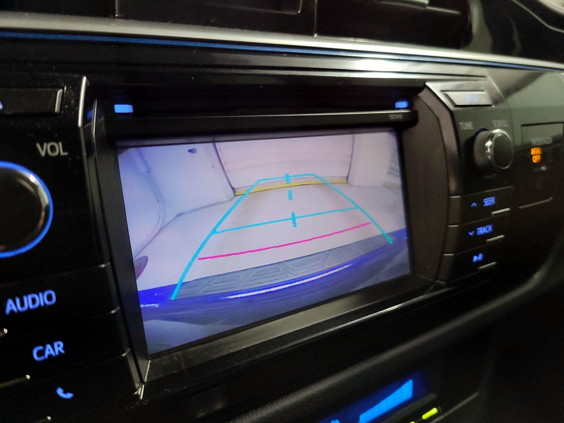 Thumbnail: 2014 Toyota Corolla - 14