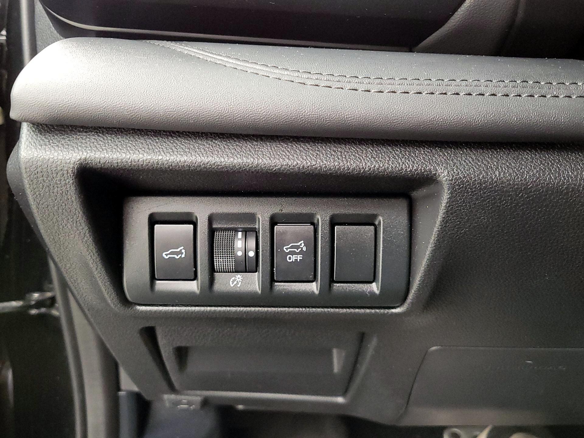 Thumbnail: 2022 Subaru Outback - 13