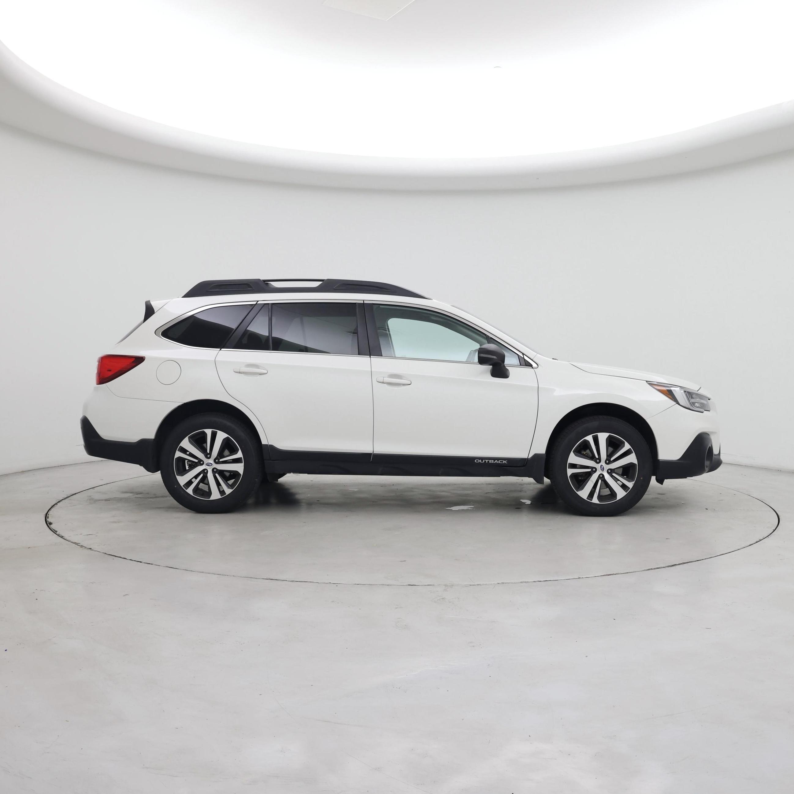 Thumbnail: 2018 Subaru Outback - 7