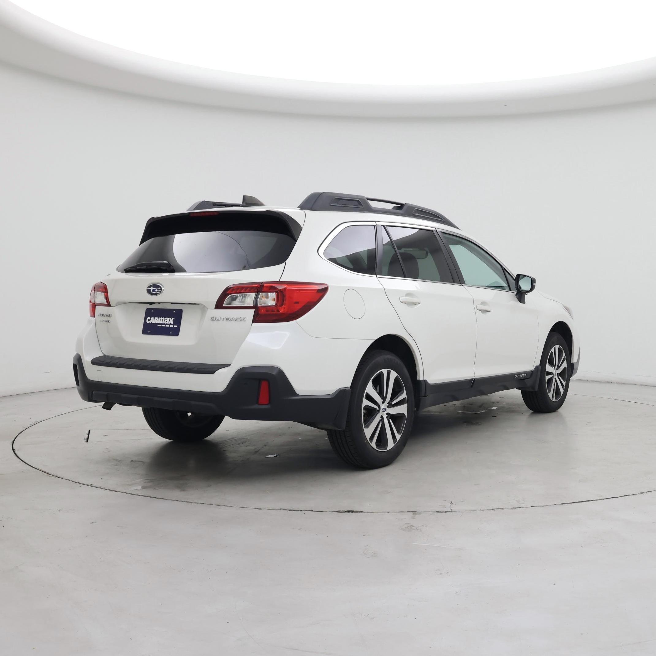 Thumbnail: 2018 Subaru Outback - 8