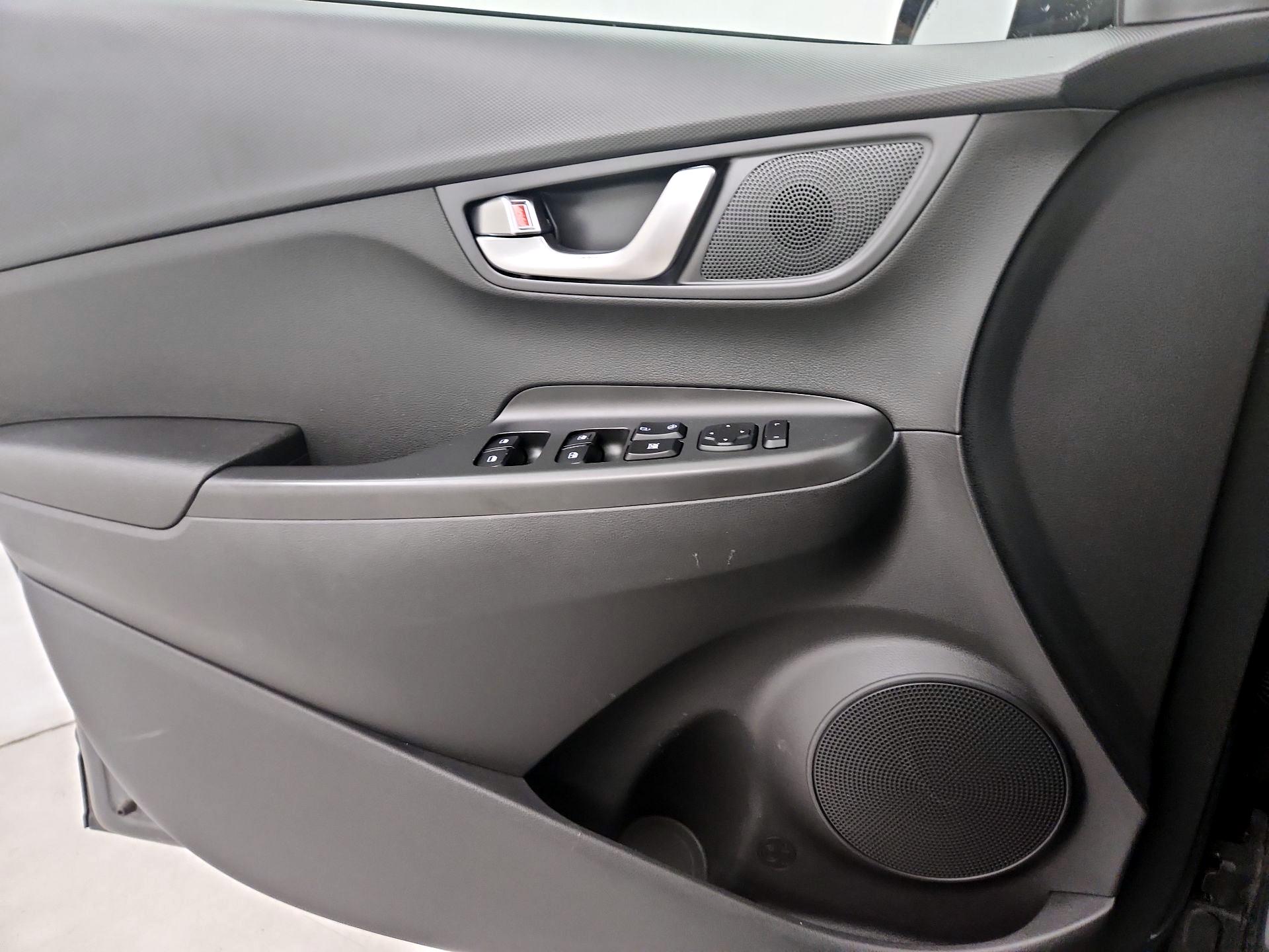 Thumbnail: 2023 Hyundai Kona - 12