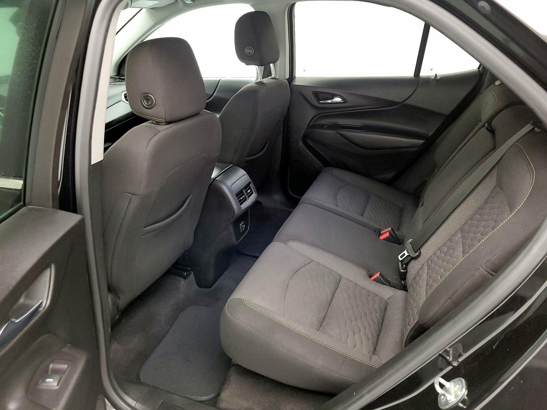 Thumbnail: 2020 Chevrolet Equinox - 18