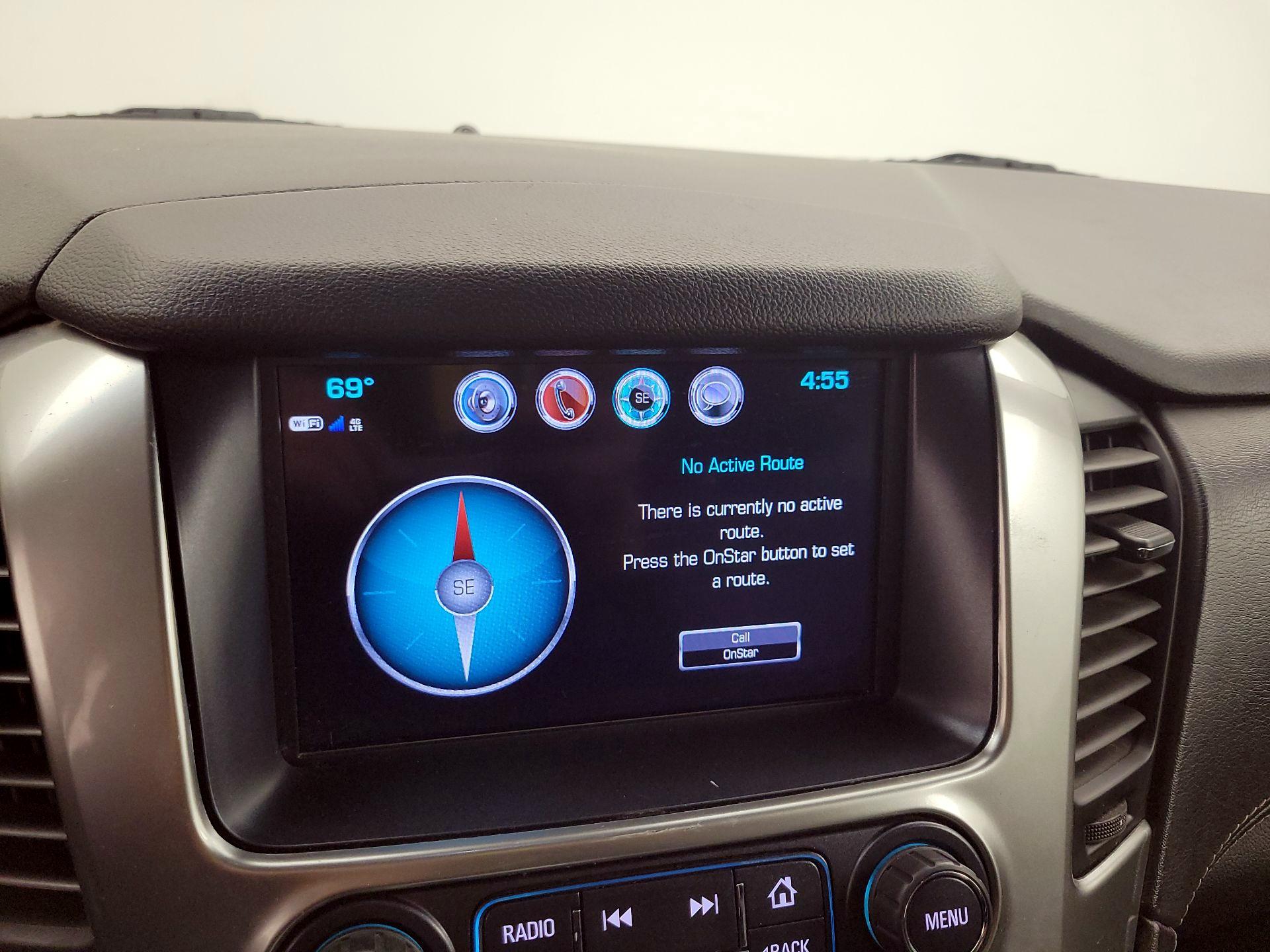 Thumbnail: 2019 Chevrolet Suburban - 14