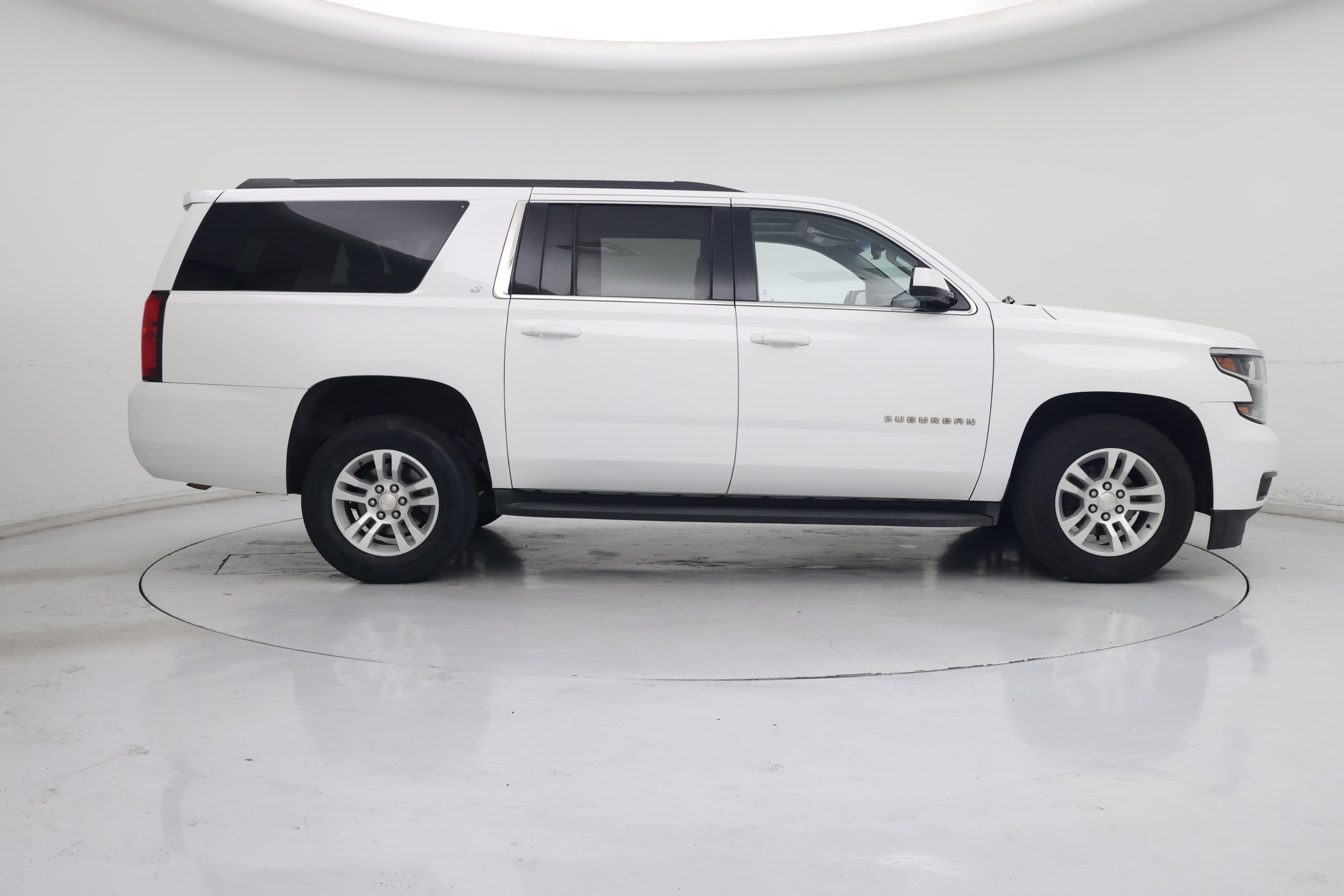 Thumbnail: 2019 Chevrolet Suburban - 7