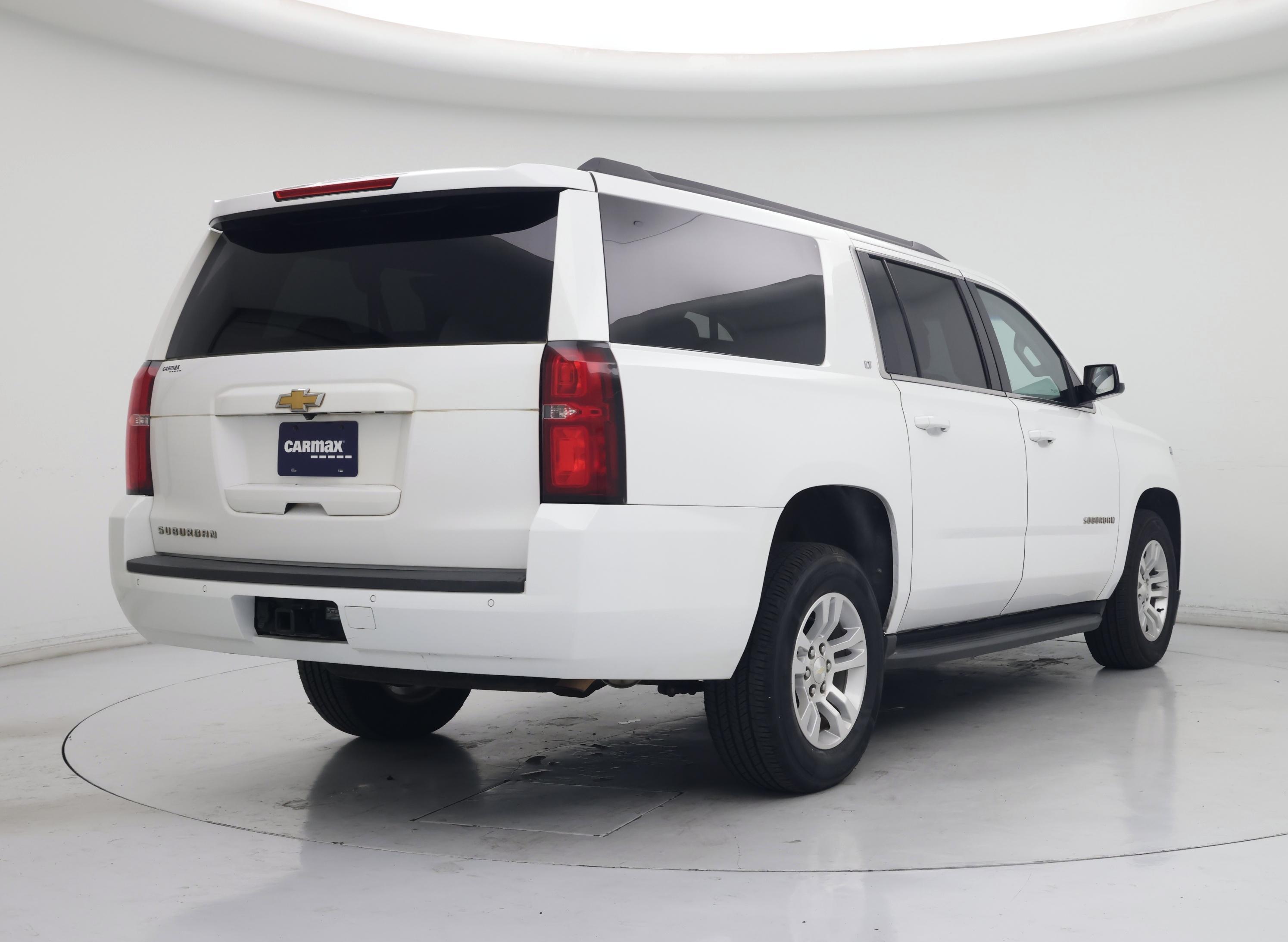 Thumbnail: 2019 Chevrolet Suburban - 8