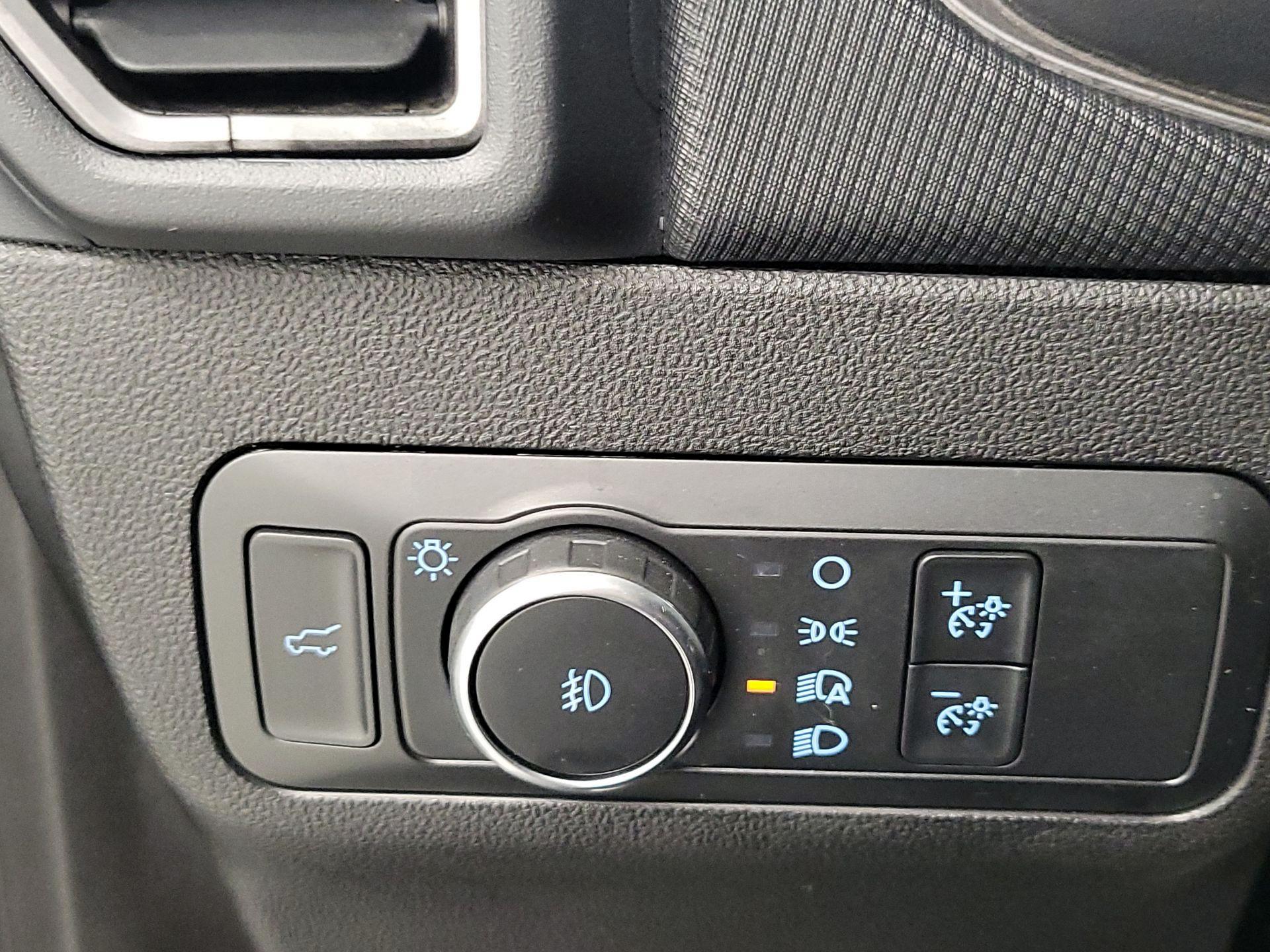 Thumbnail: 2021 Ford Bronco Sport - 13